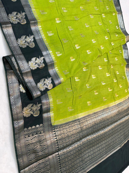 Pista green & bottle green shade raw mango Banarasi premium Banarasi saree