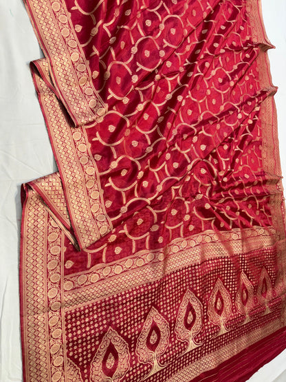 Red shade Chinon Viscose premium saree