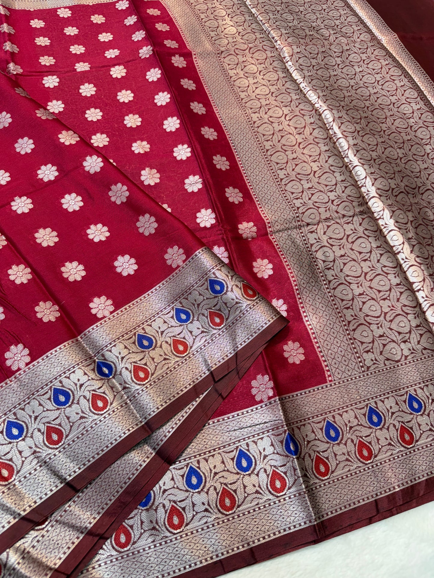 Maroon shade warm silk premium Banarasi saree