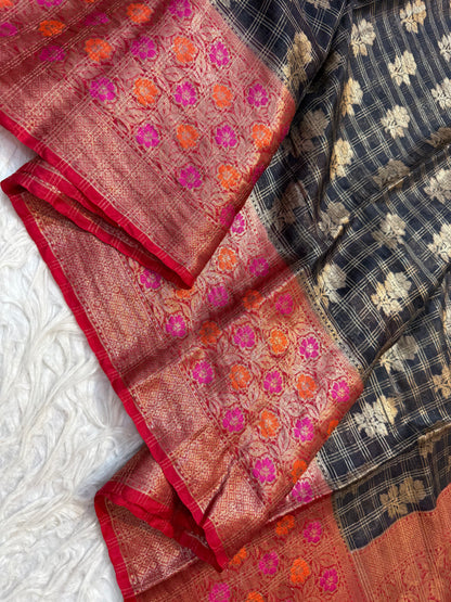 Black red shade warm silk premium Banarasi saree