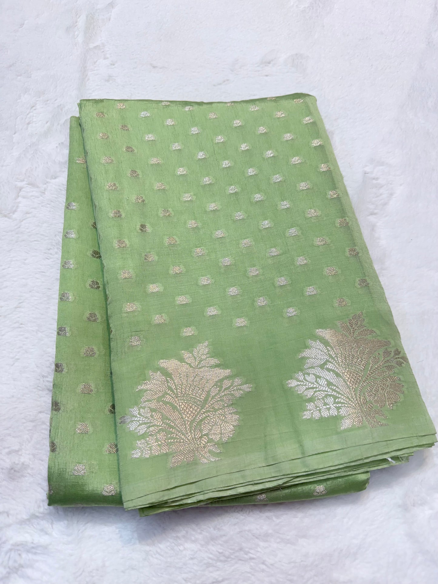 Pista green  shade raw mango premium Banarasi saree