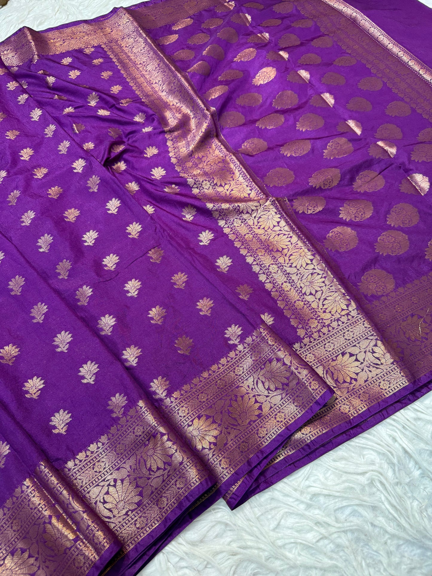 Magenta shade Dupion Silk premium Banarasi Saree