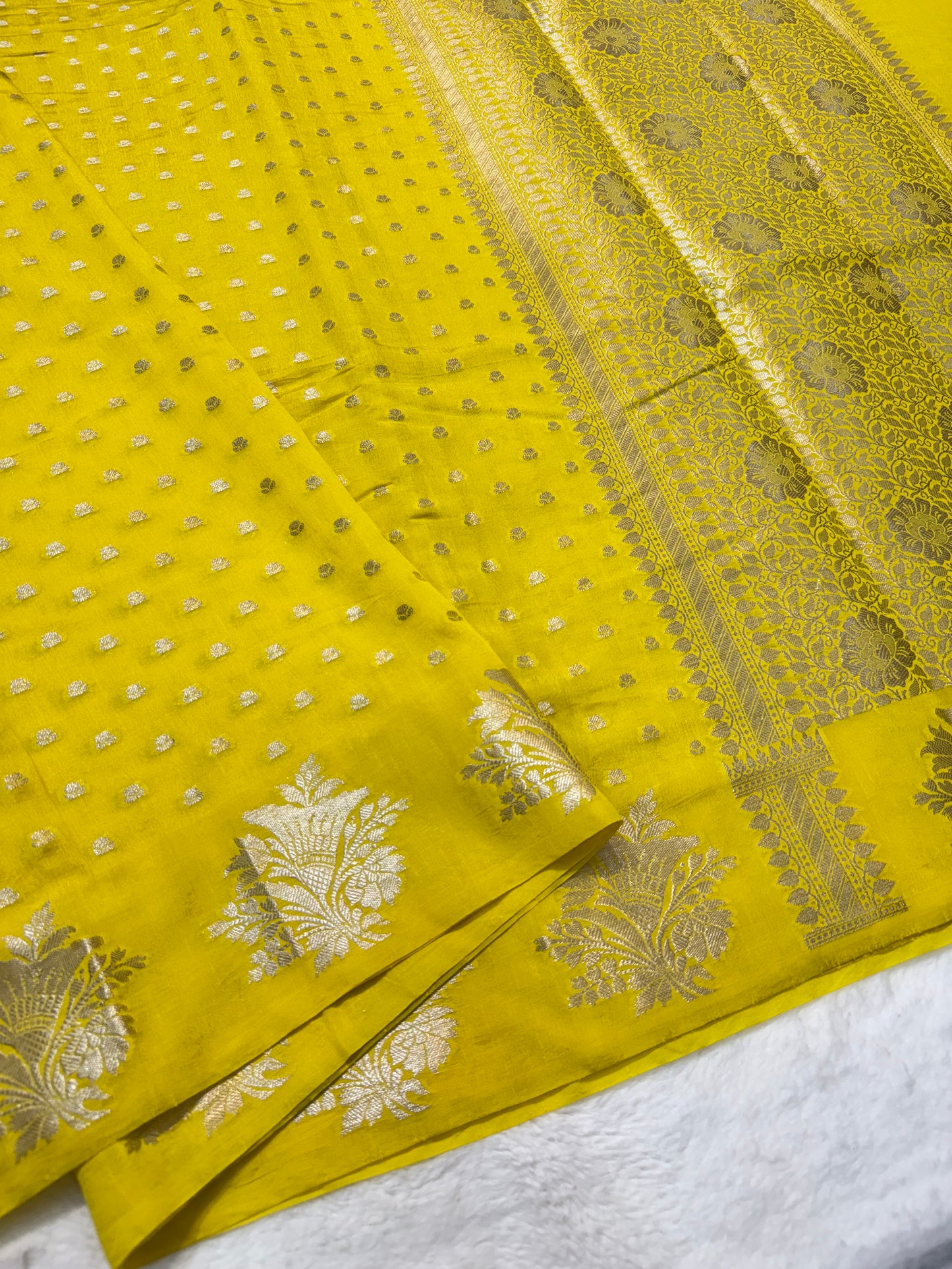 Yellow shade raw mango Banarasi premium Banarasi saree