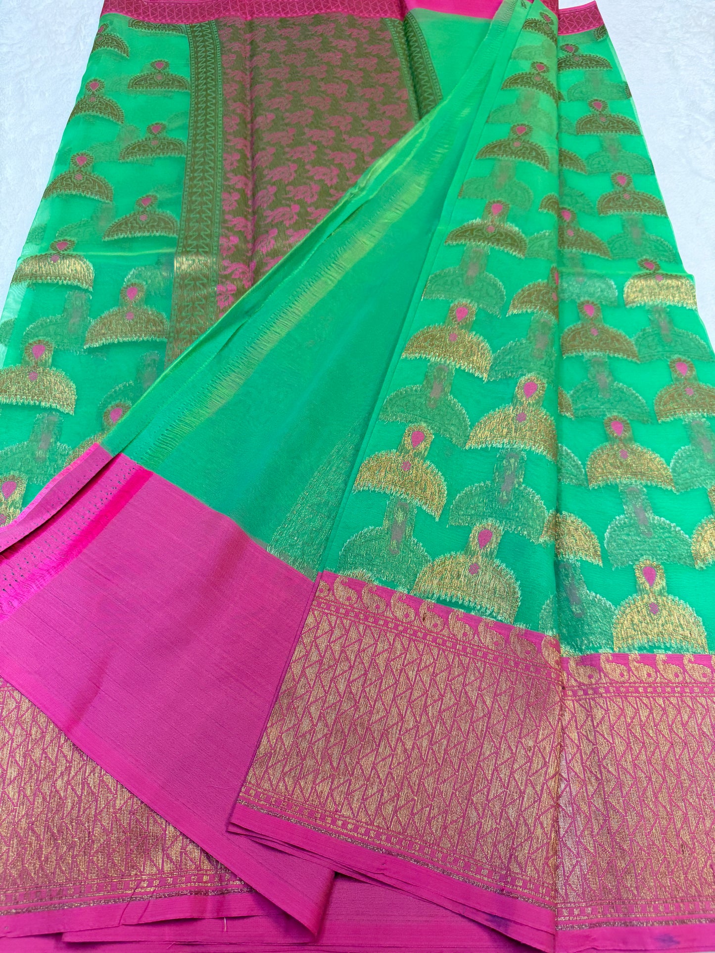 Multicolour shade kora silk premium Banarasi saree