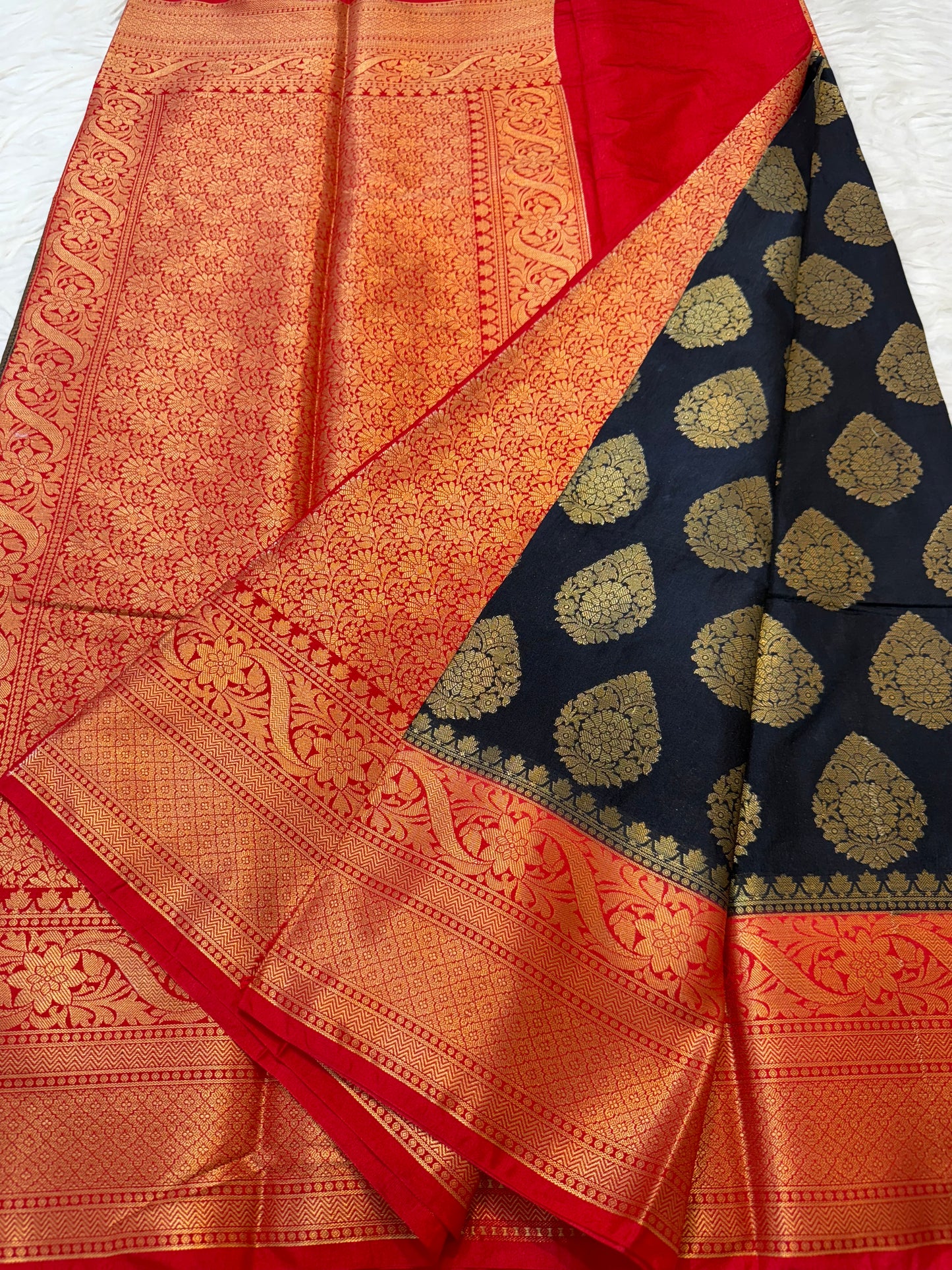 Black & red shade Dupion Silk Banarasi Saree 