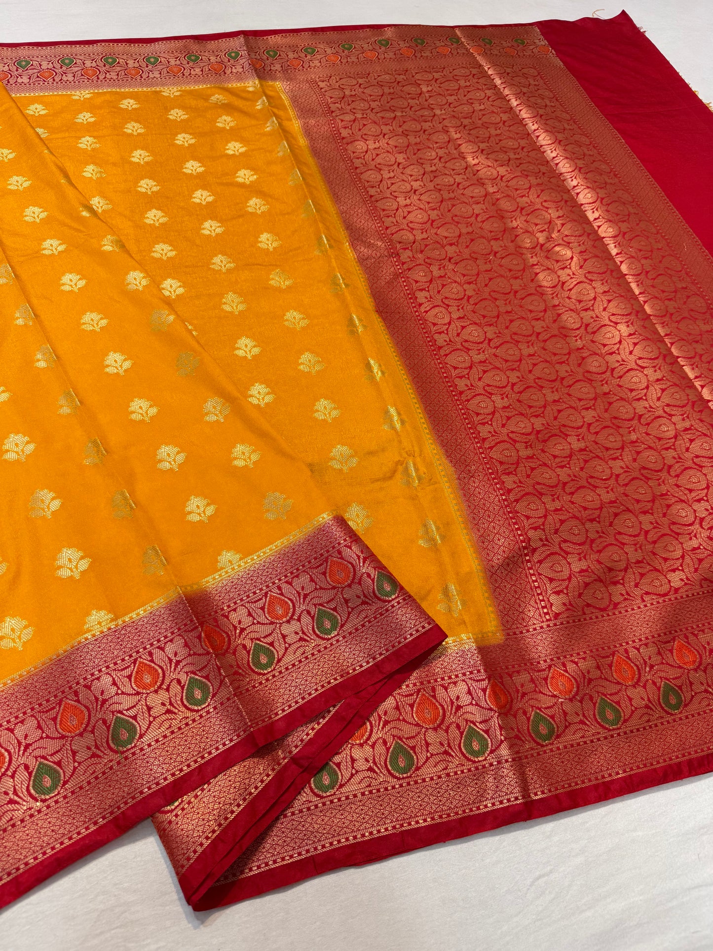 Mango red shade Dupion Silk premium Banarasi Saree