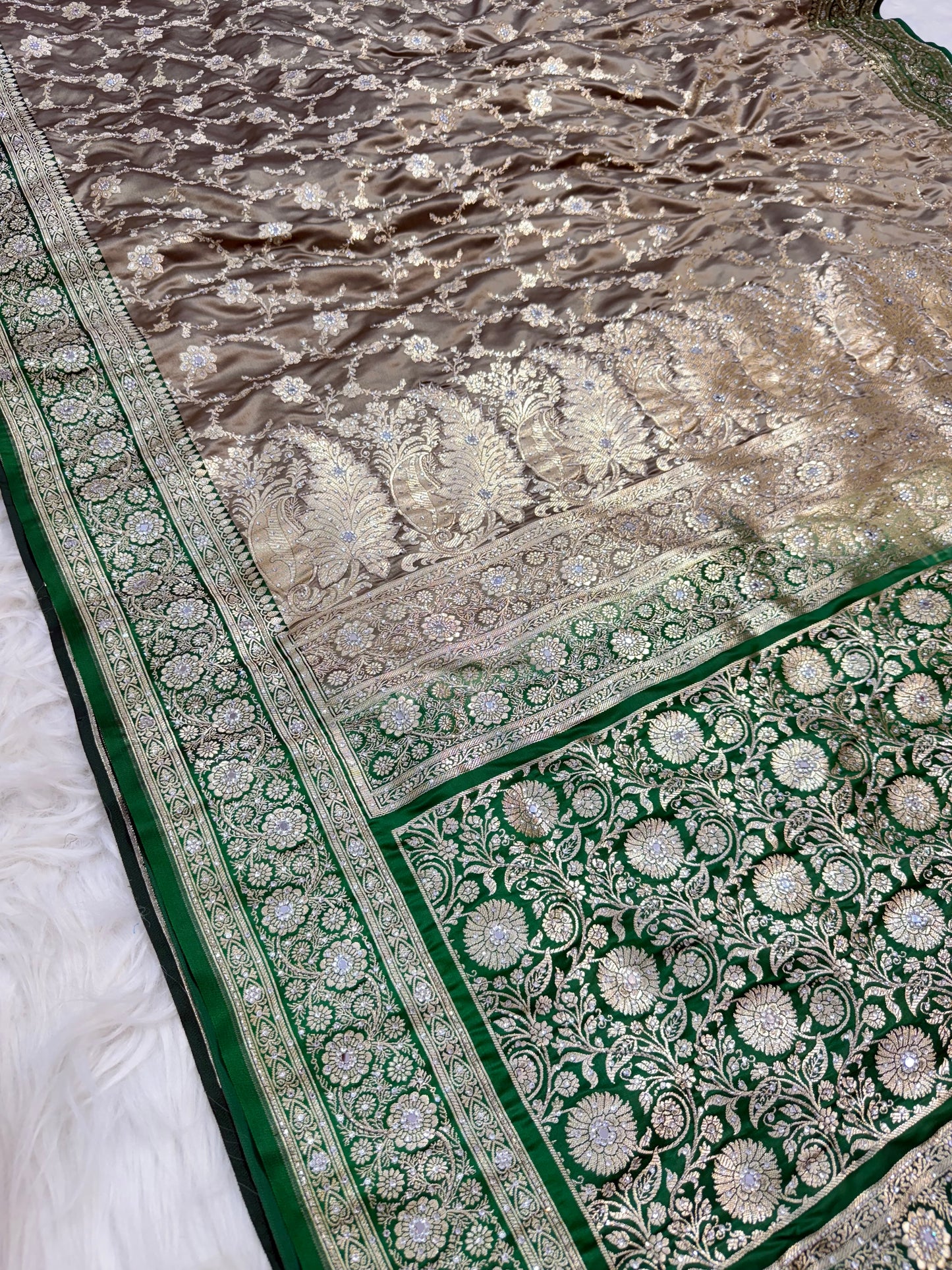 Gray & bottle green shade Bridal Satan katan ari & stone work Banarasi silk Saree