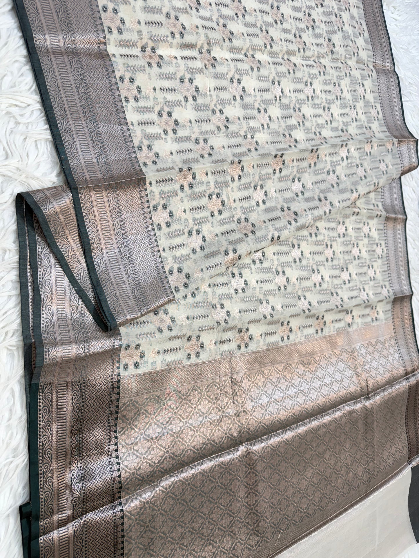 Off white & gray cotton premium Banarasi saree
