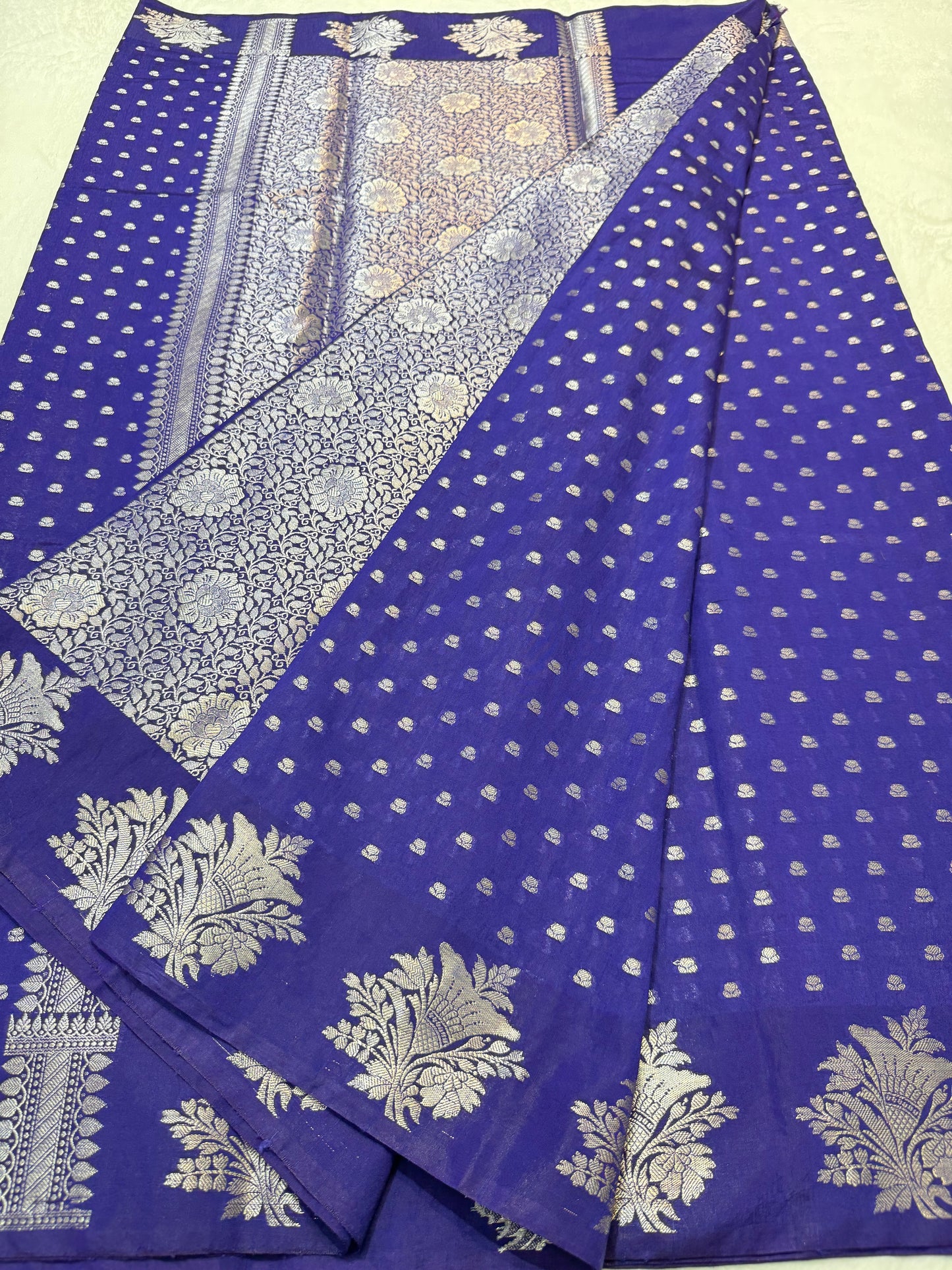 Bevy blue shade raw mango Banarasi premium Banarasi saree