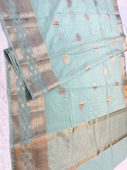Sea green shade raw mango  premium Banarasi saree