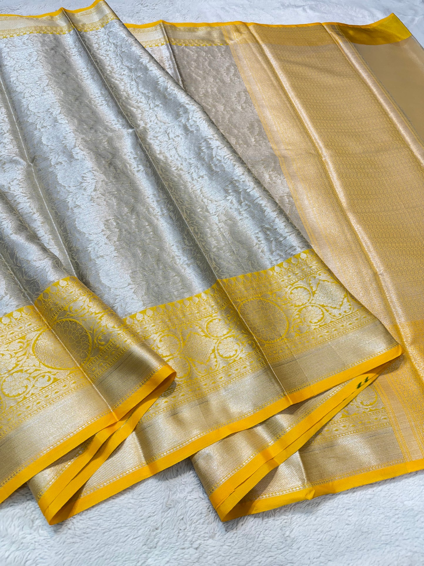 Silver yellow shade Kanchi silk premium Banarasi saree