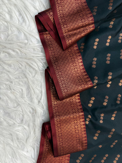Black maroon shade premium soft silk Banarasi saree