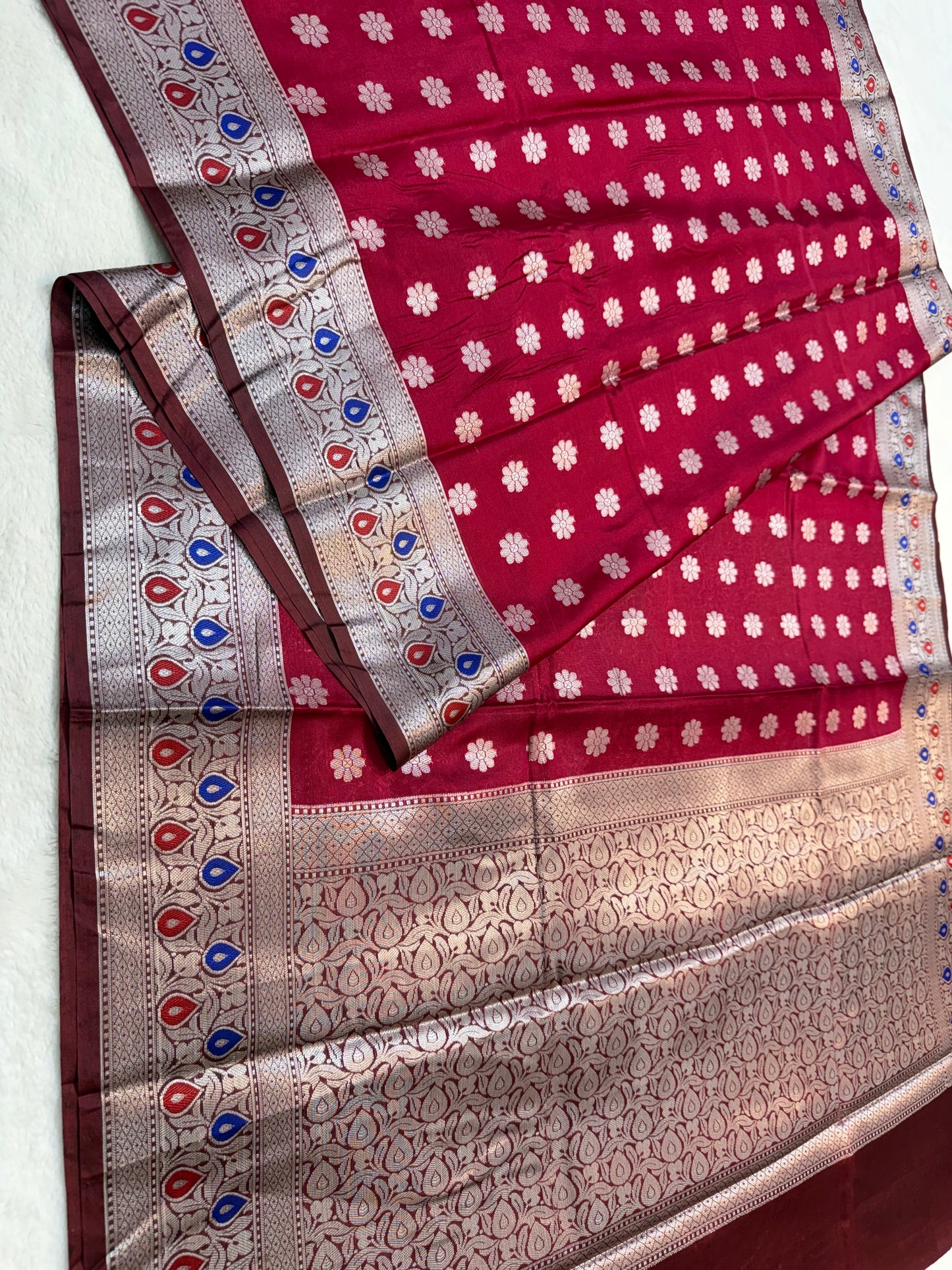 Maroon shade warm silk premium Banarasi saree
