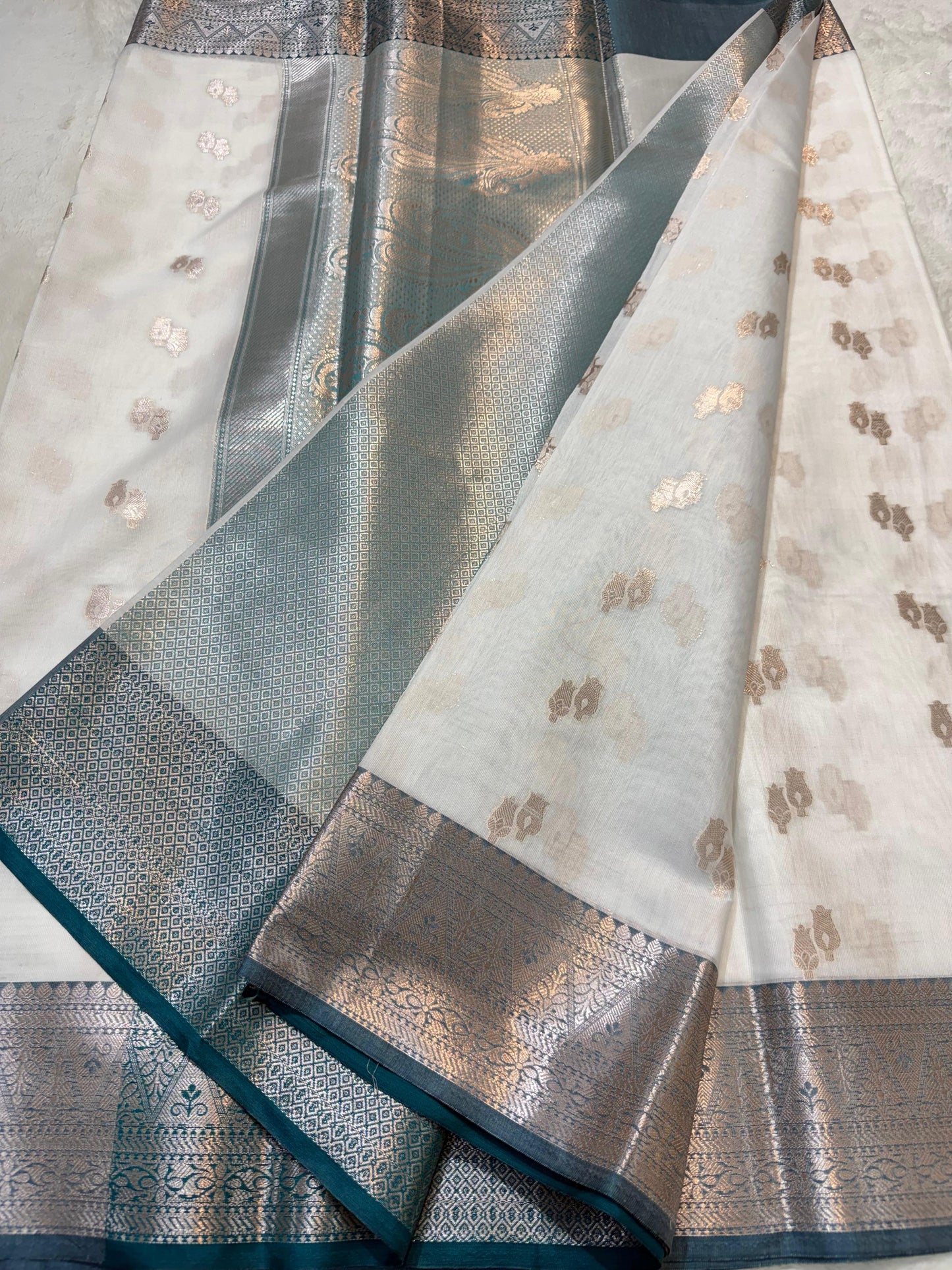 White Green Shade Cotton Silk Premium Banarasi Saree