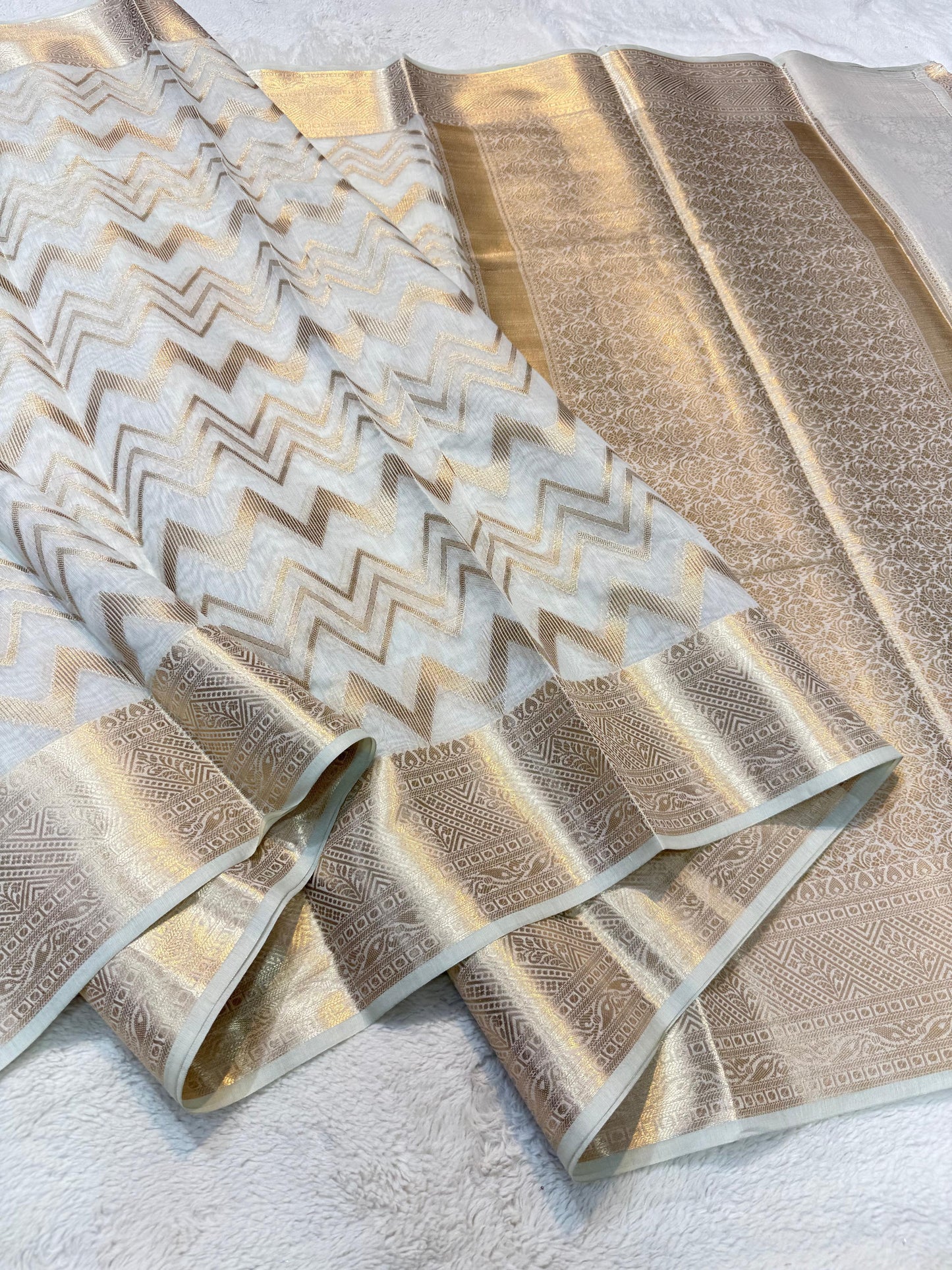 White Tussar Shade Cotton Silk Premium Banarasi Saree