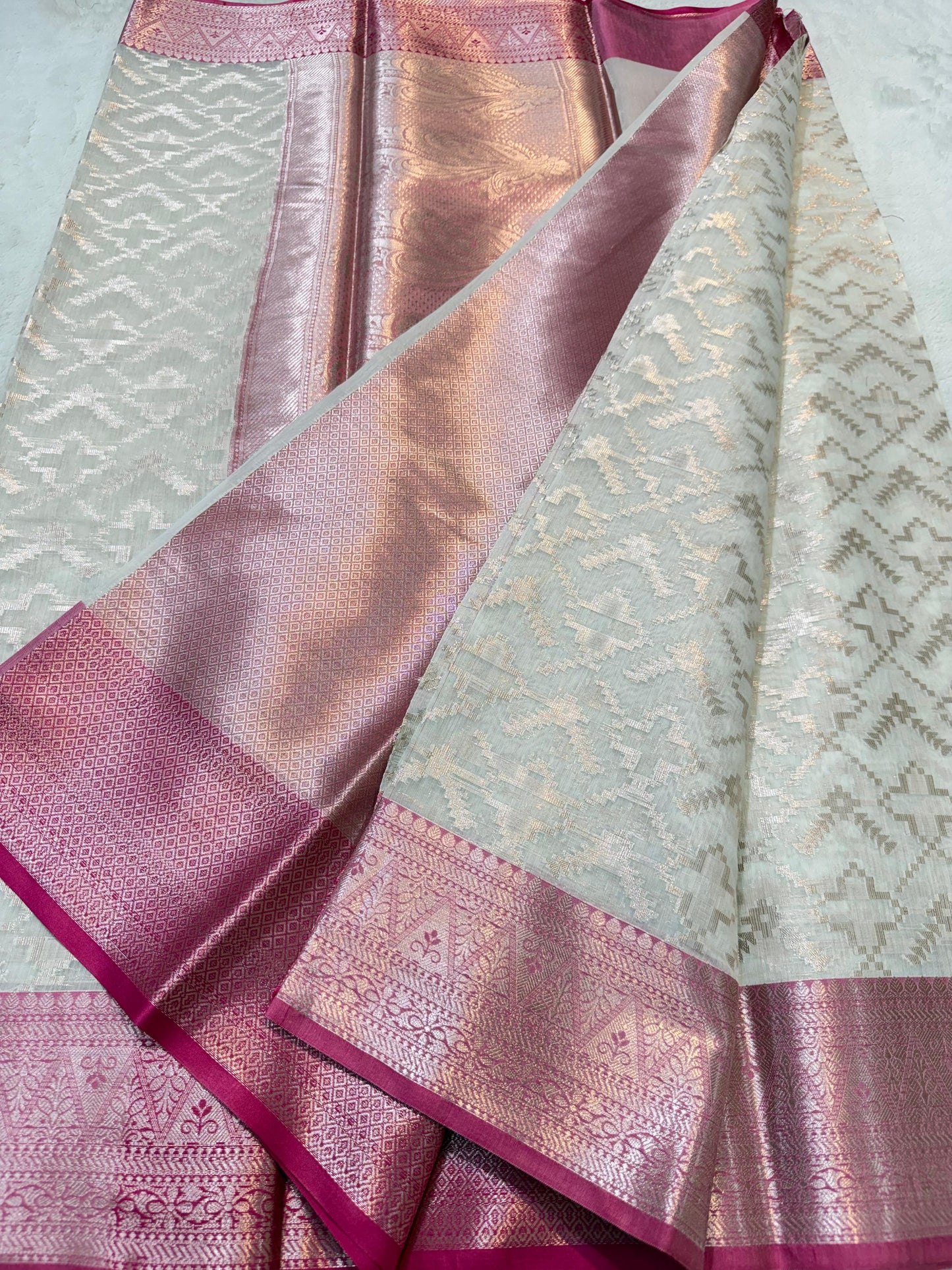 Rani Cotton Silk Premium Banarasi Saree