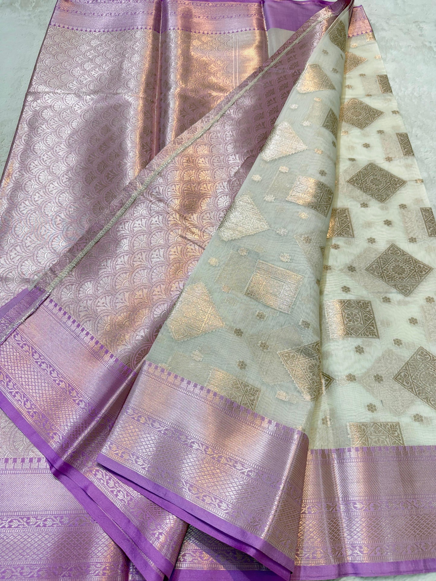 Lovender Cotton Silk Premium Banarasi Saree