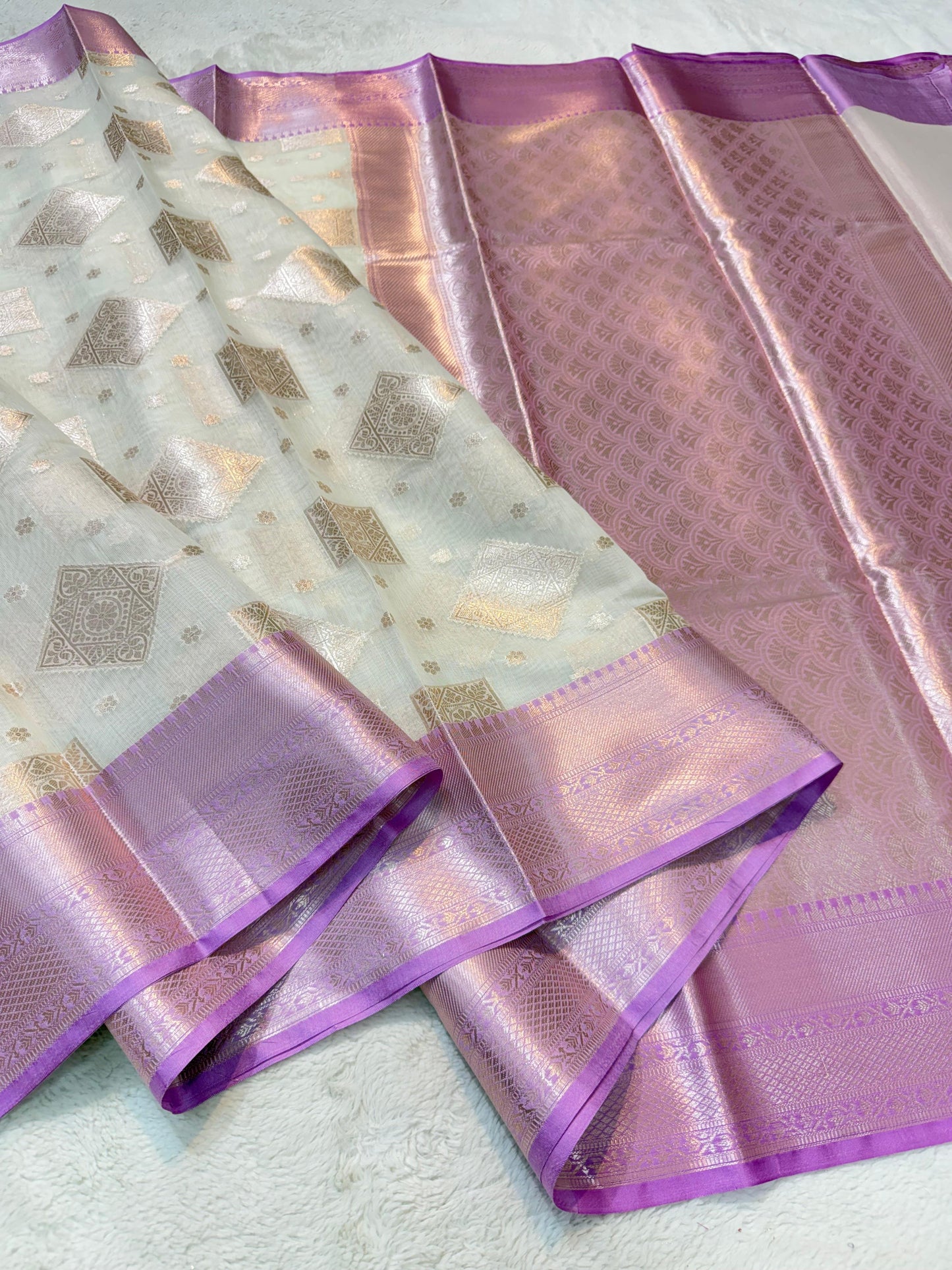 Lovender Cotton Silk Premium Banarasi Saree