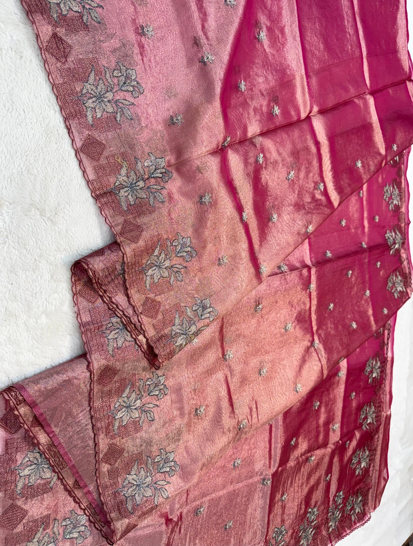 Maharani Tissue Designer Embroidery Premium Banarasi Saree