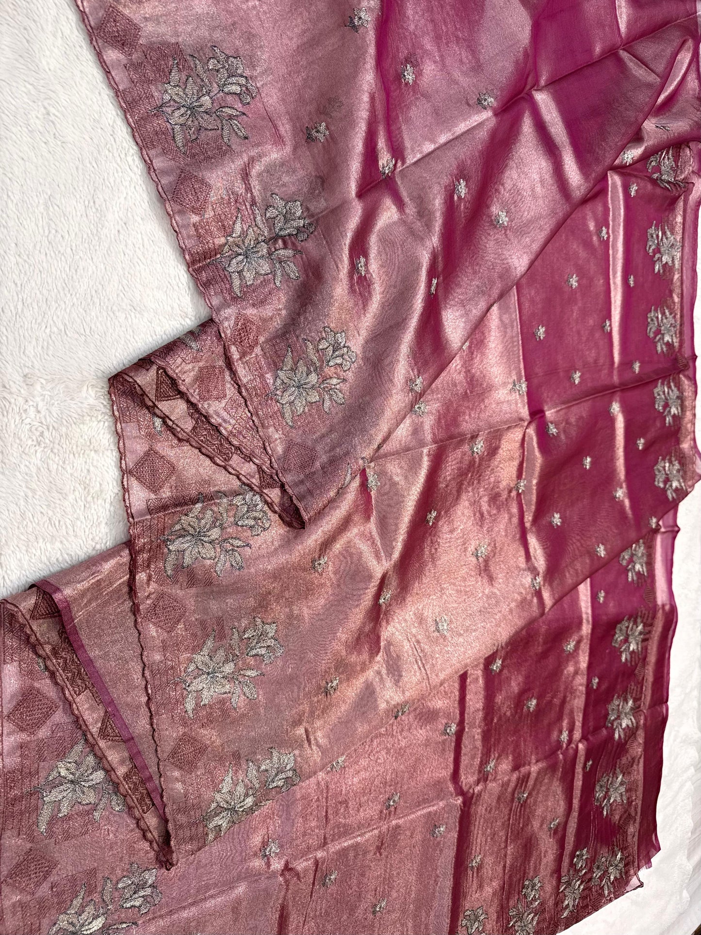 Maharani Tissue Designer Embroidery Premium Banarasi Saree