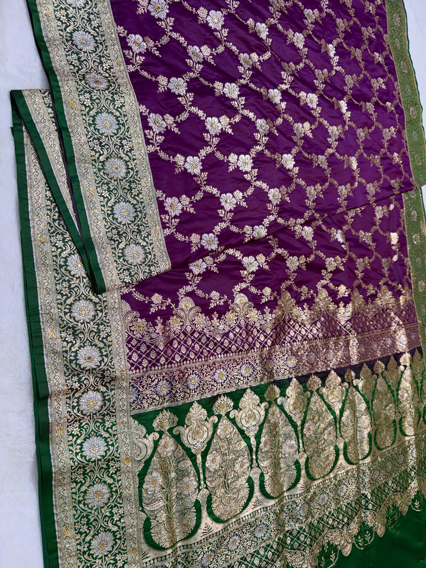 Magenta Satan Katan Handwork Premium Banarasi Silk Saree