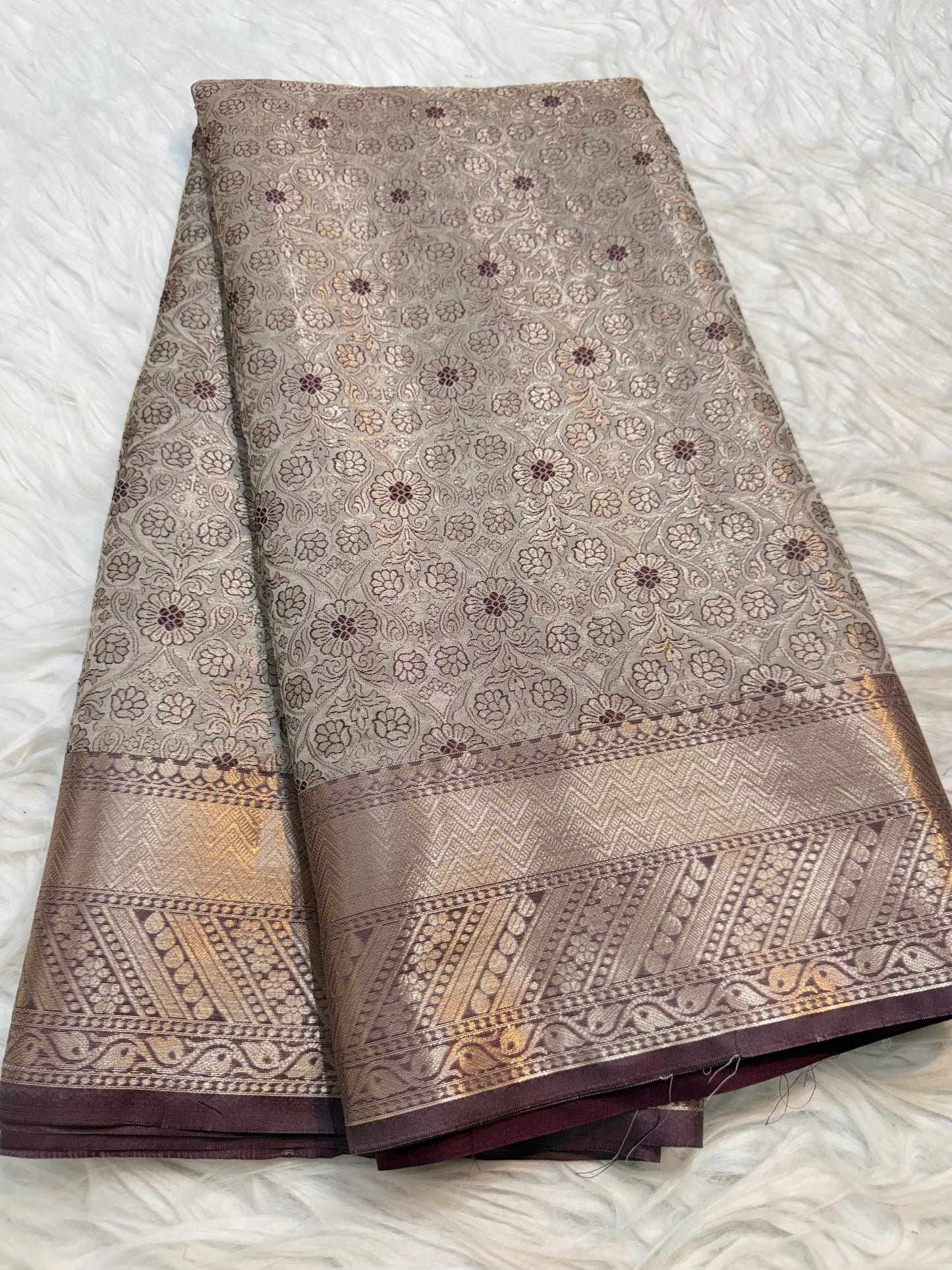 Tanchui Silk Premium Banarasi Saree