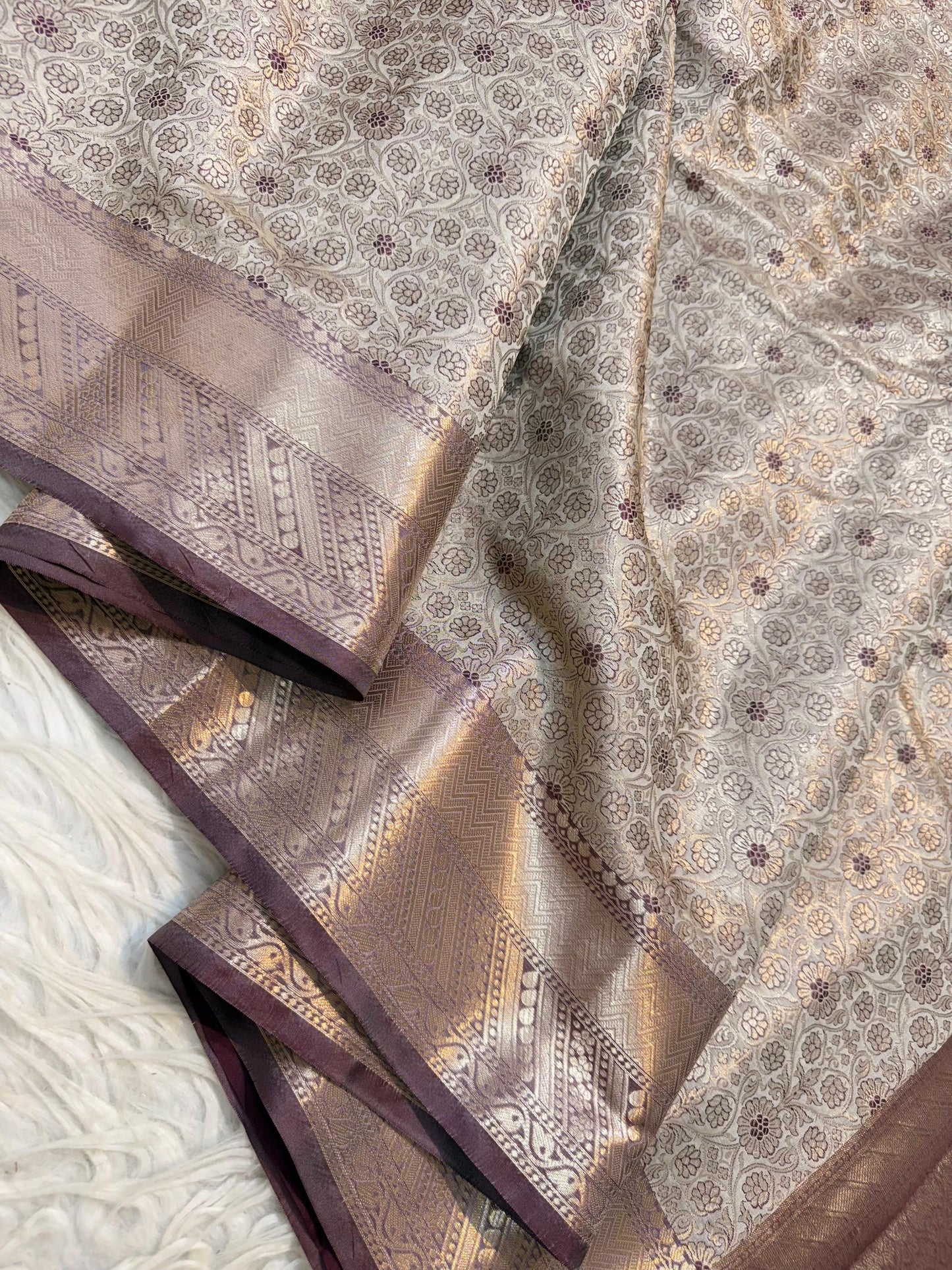 Tanchui Silk Premium Banarasi Saree