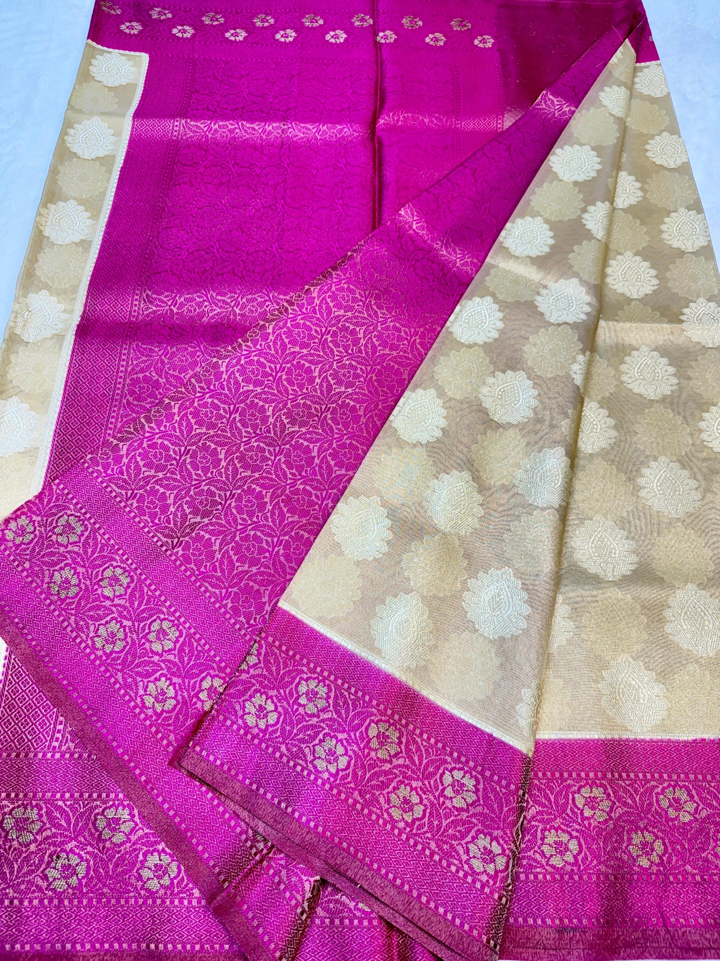 Soft Tissue Silk Premium Banarasi Saree