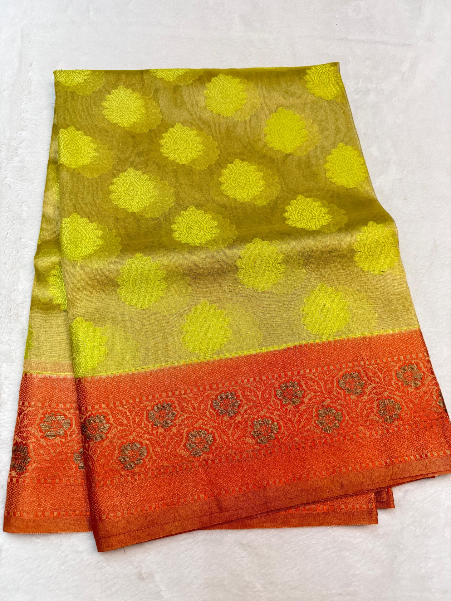Soft Tissue Silk Premium Banarasi Saree