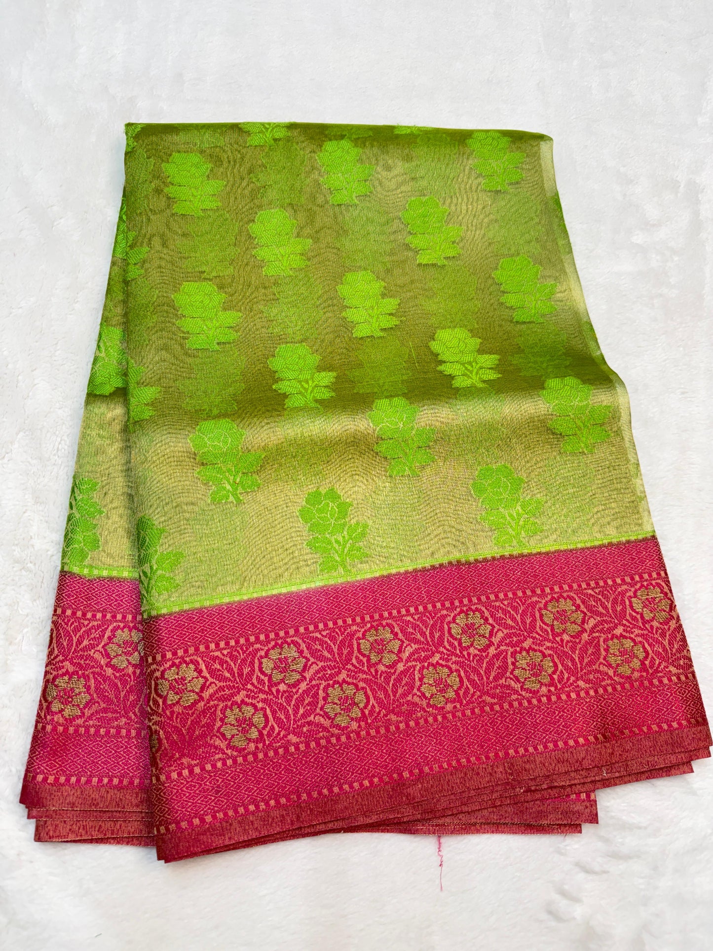 Soft Tissue Silk Premium Banarasi Saree