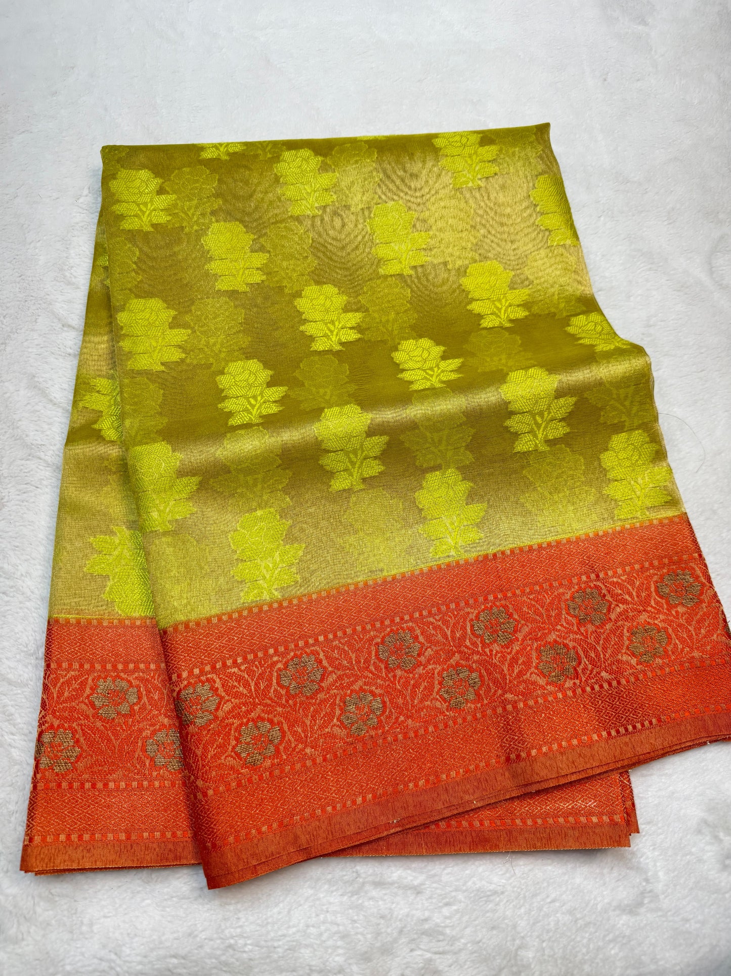 Soft Tissue Silk Premium Banarasi Saree