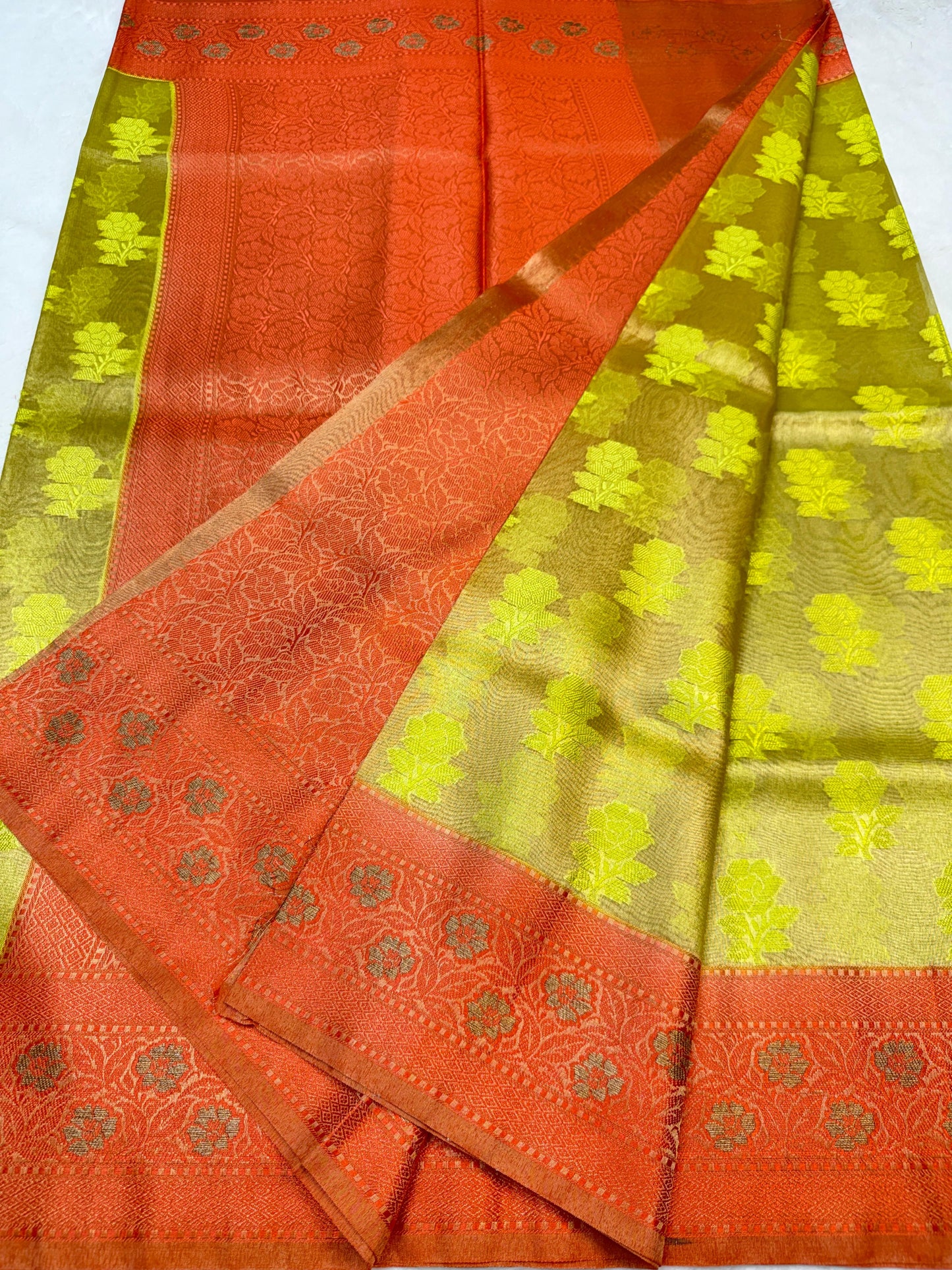 Soft Tissue Silk Premium Banarasi Saree