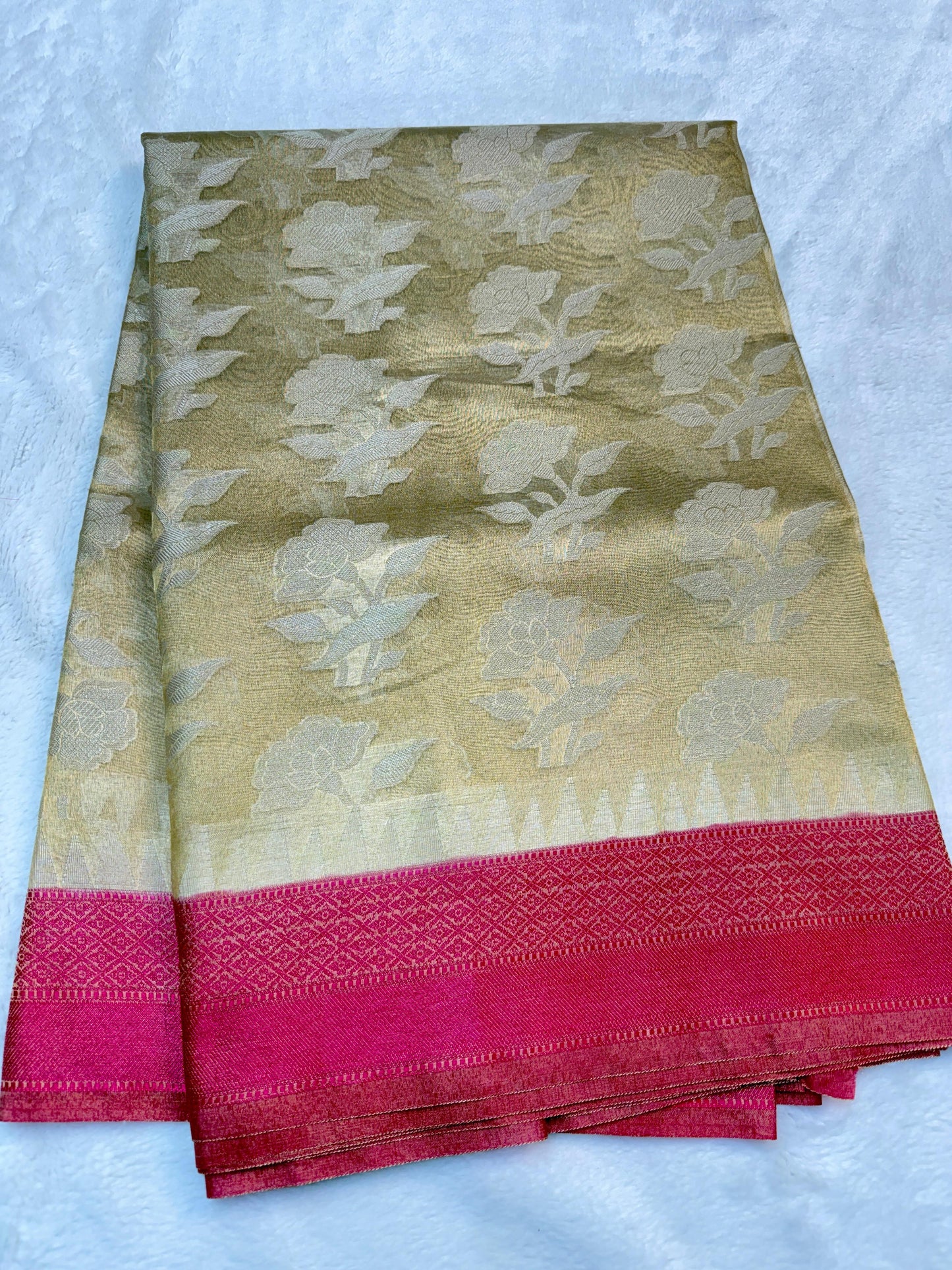 Soft Tissue Silk Premium Banarasi Saree