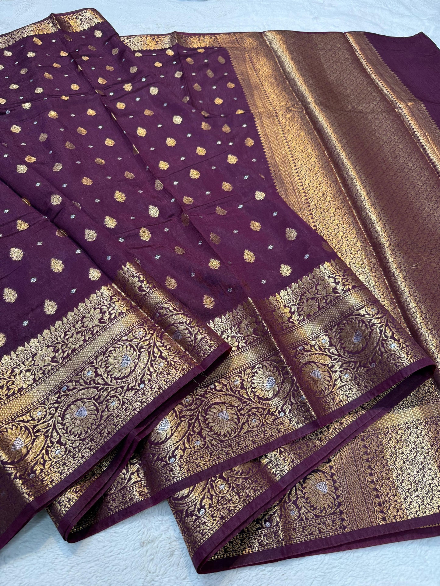 Magenta Raw Mango Premium Banarasi Saree