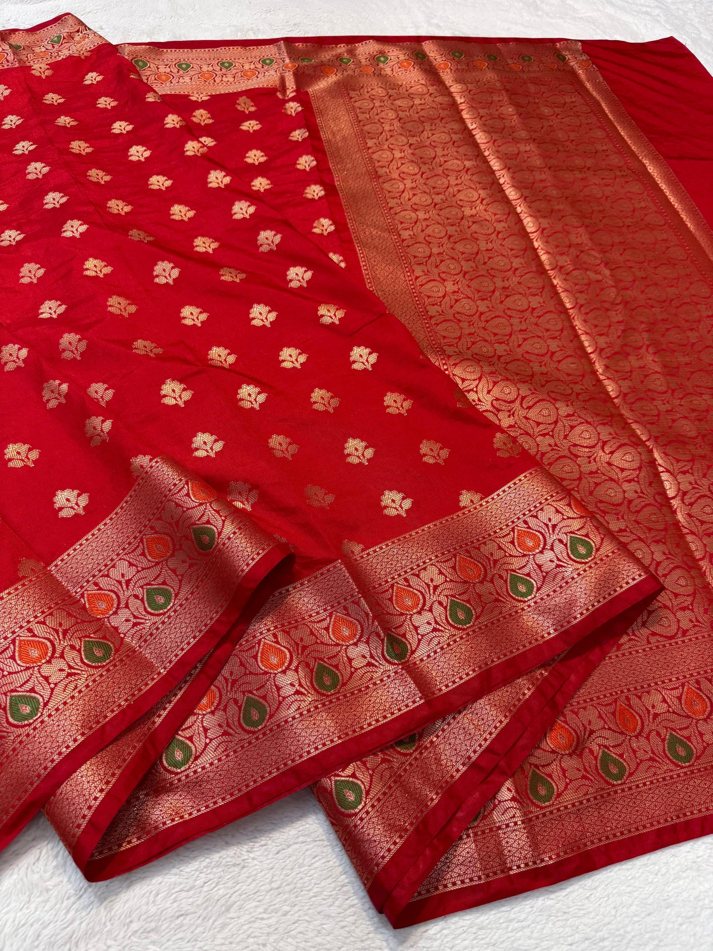 Red  Dupion Silk Premium Banarasi Saree