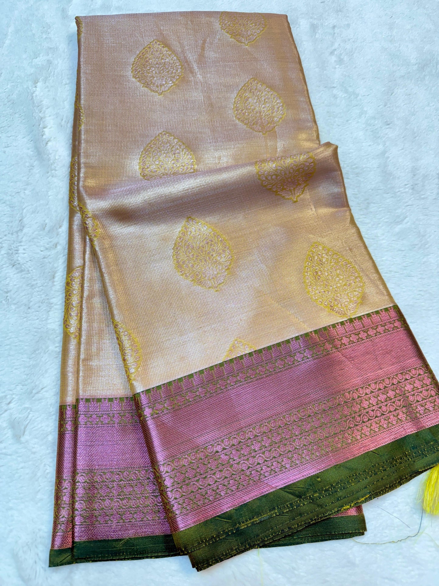 Gold Kanchi Silk Zari Brocade Banarasi Saree