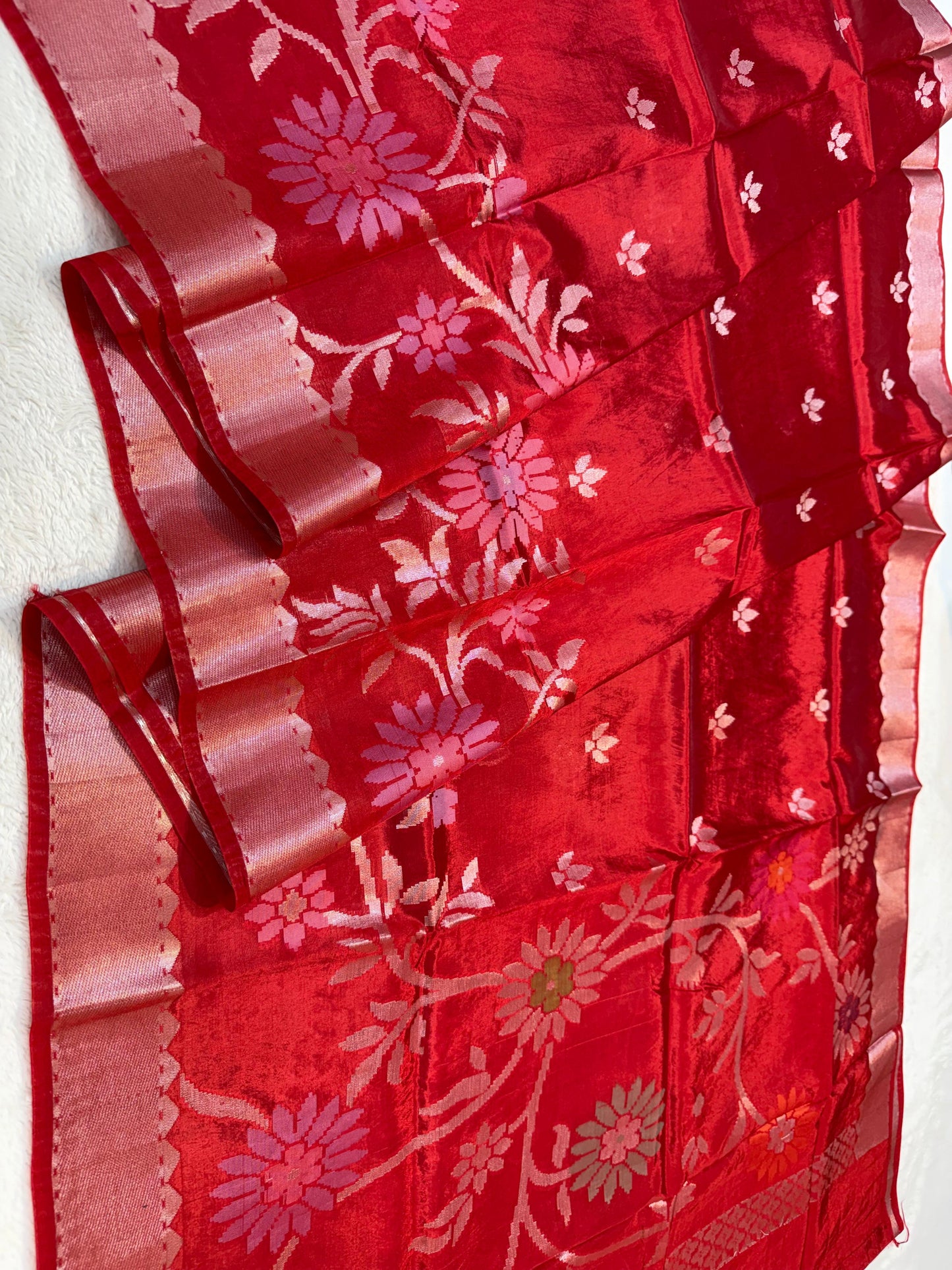 Blood Red Viscose Silk Premium Banarasi Saree