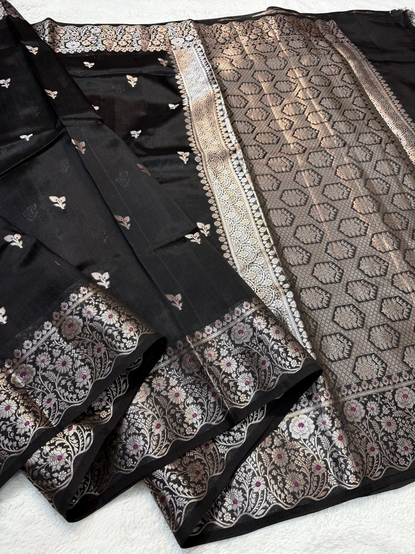 Black Shade Pure Green Mango Premium Banarasi Silk Saree