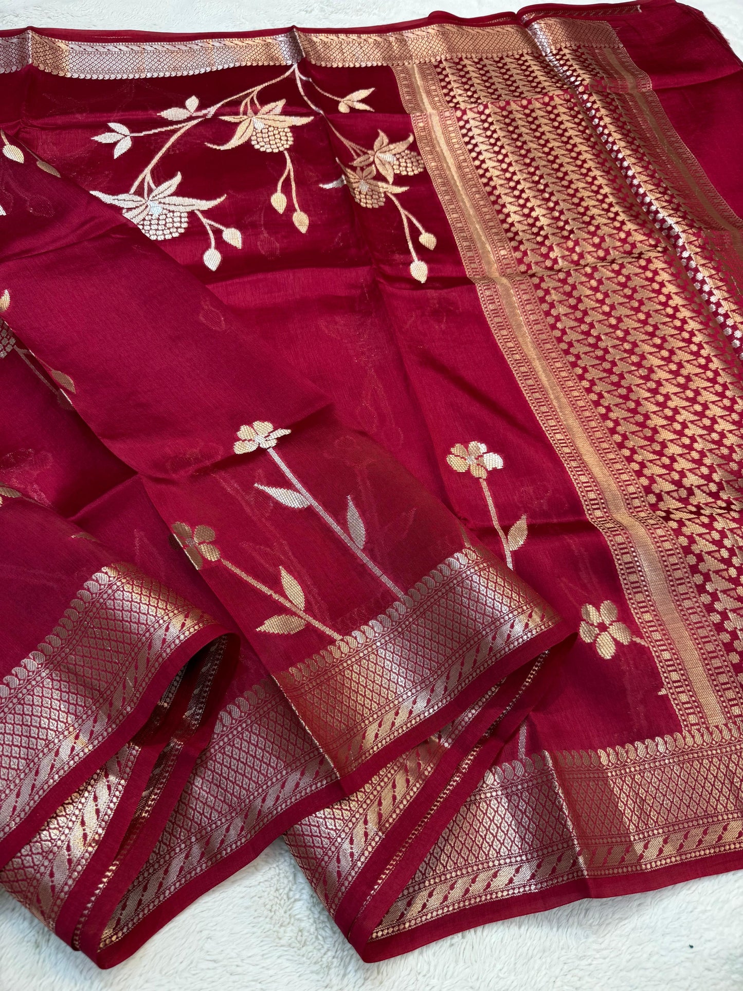 Maharani Shade Pure Viscose Premium Banarasi Silk Saree