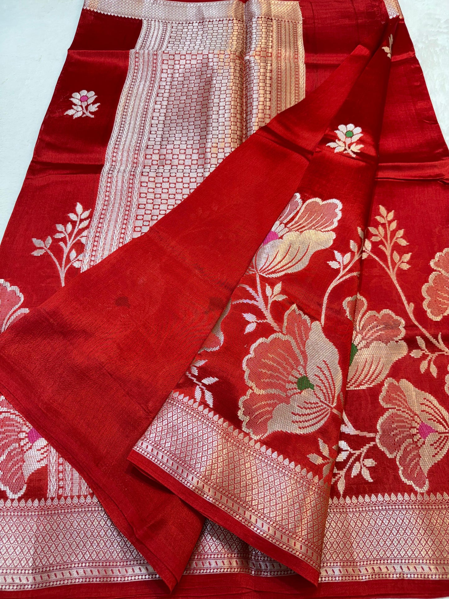 Red Shade Pure Viscose Premium Banarasi Silk Saree