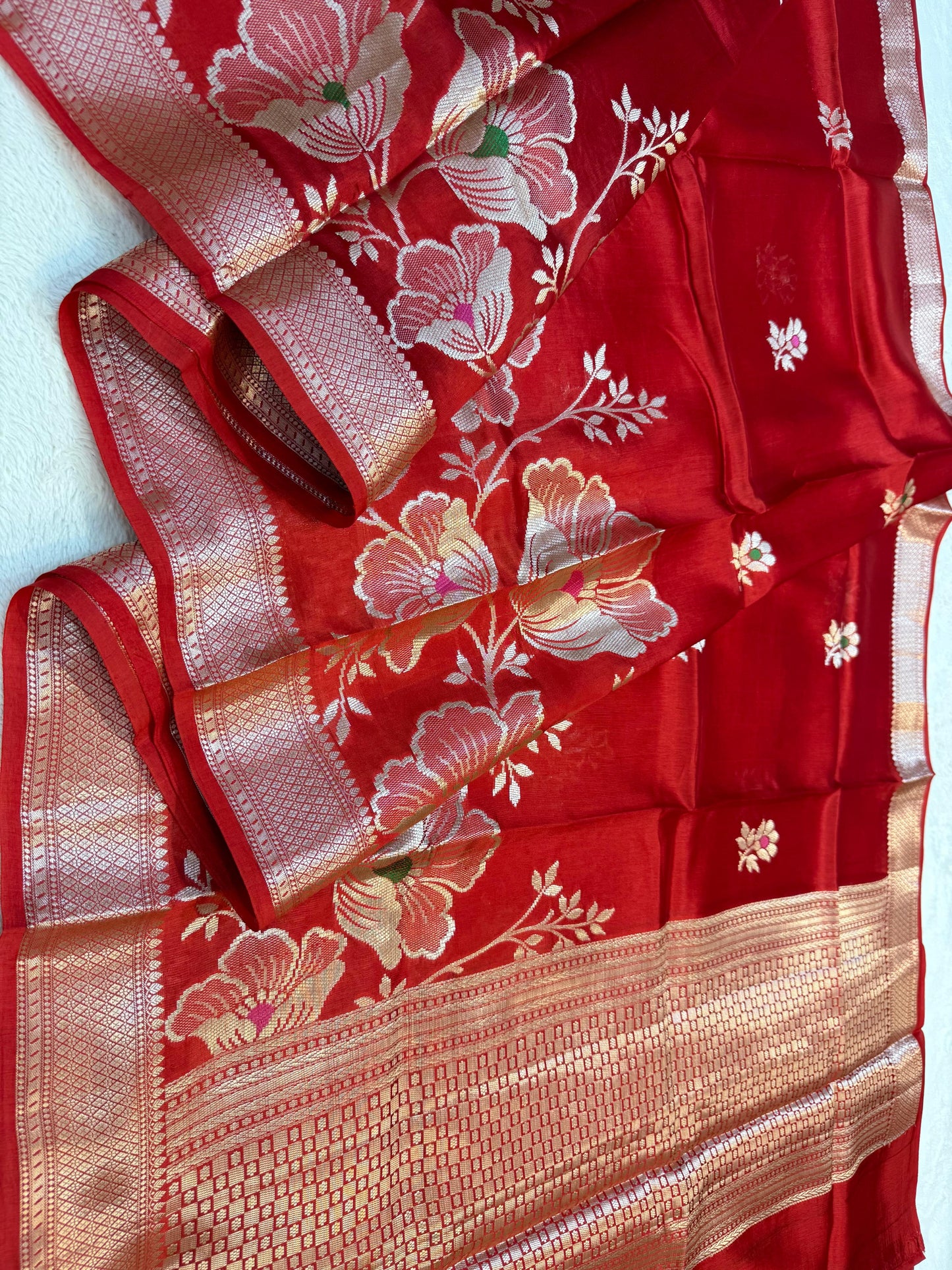 Red Shade Pure Viscose Premium Banarasi Silk Saree