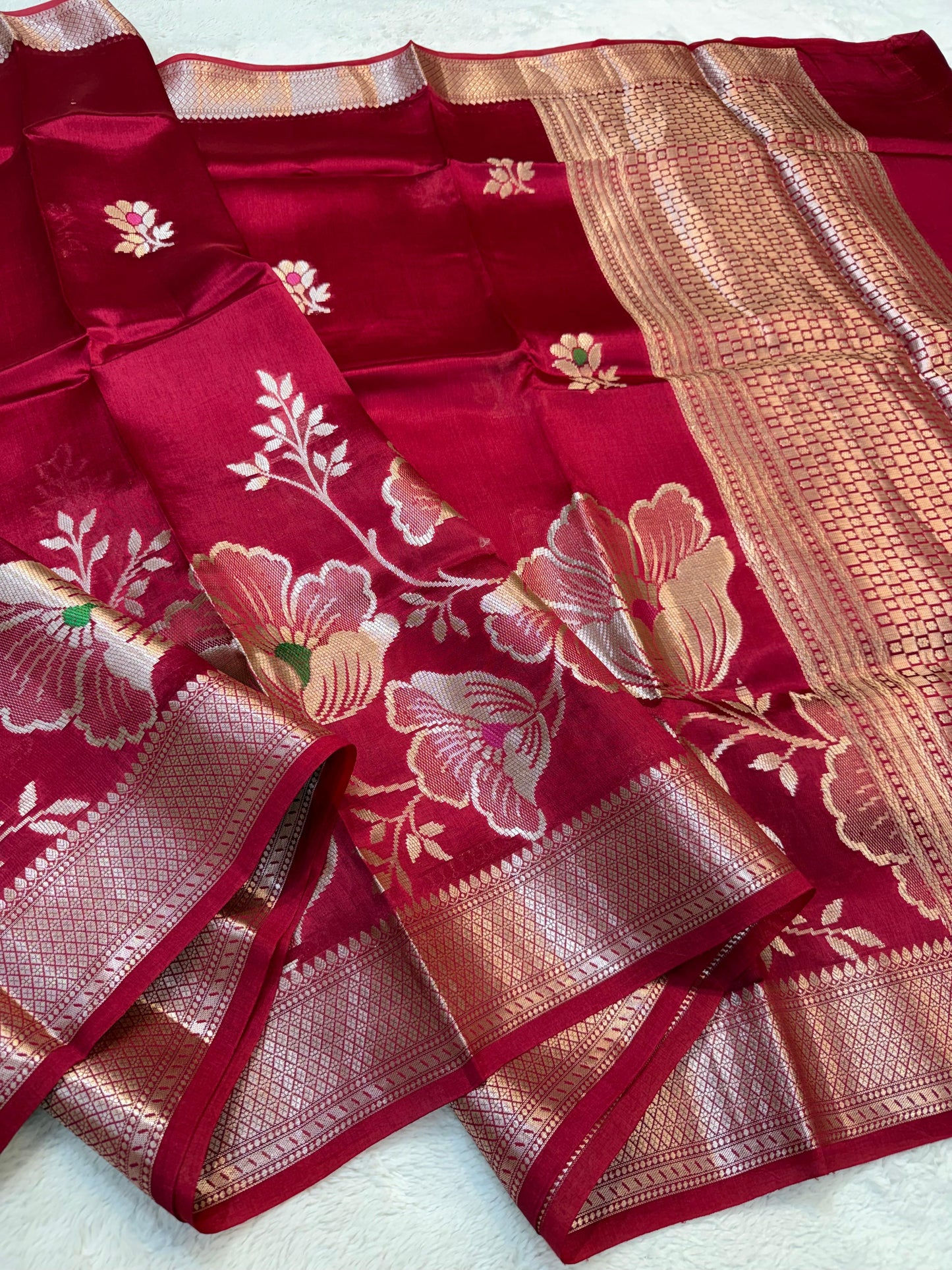 Maharani Shade Pure Viscose Premium Banarasi Silk Saree