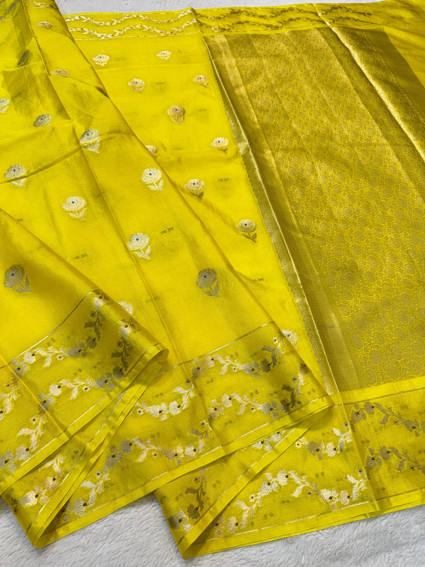Gold Warm Silk Premium Banarasi Saree