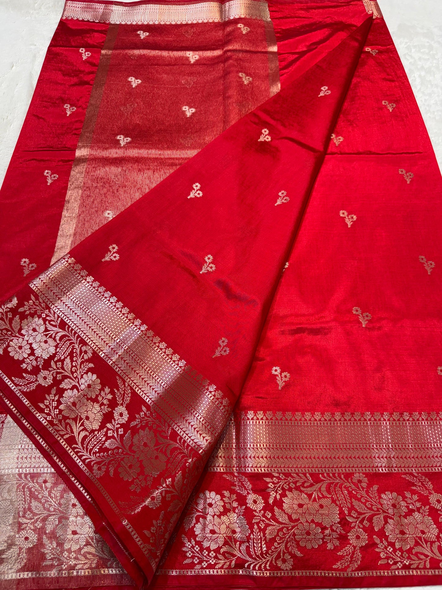 Red Soft Silk Premium Banarasi Saree