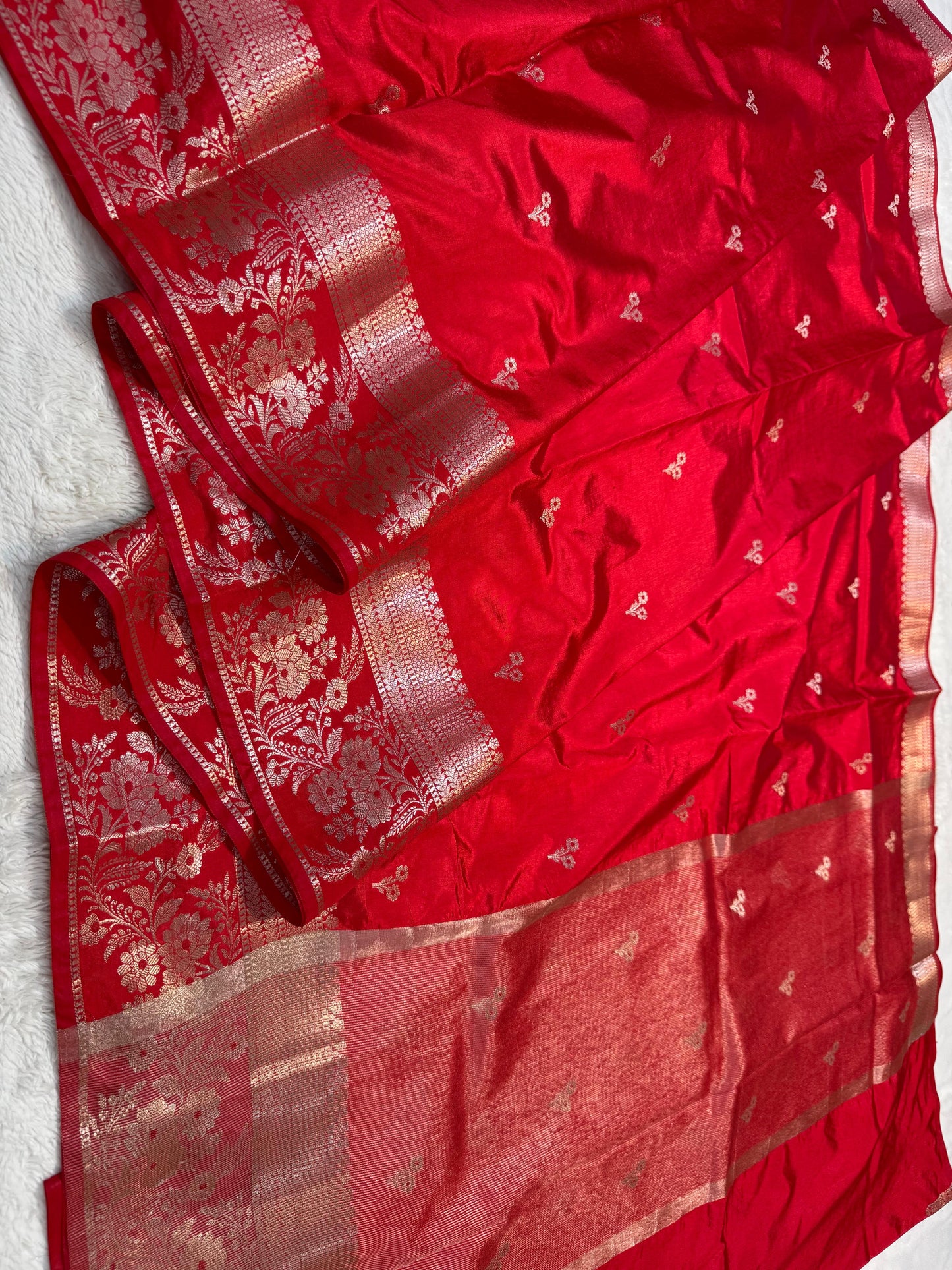 Red Soft Silk Premium Banarasi Saree