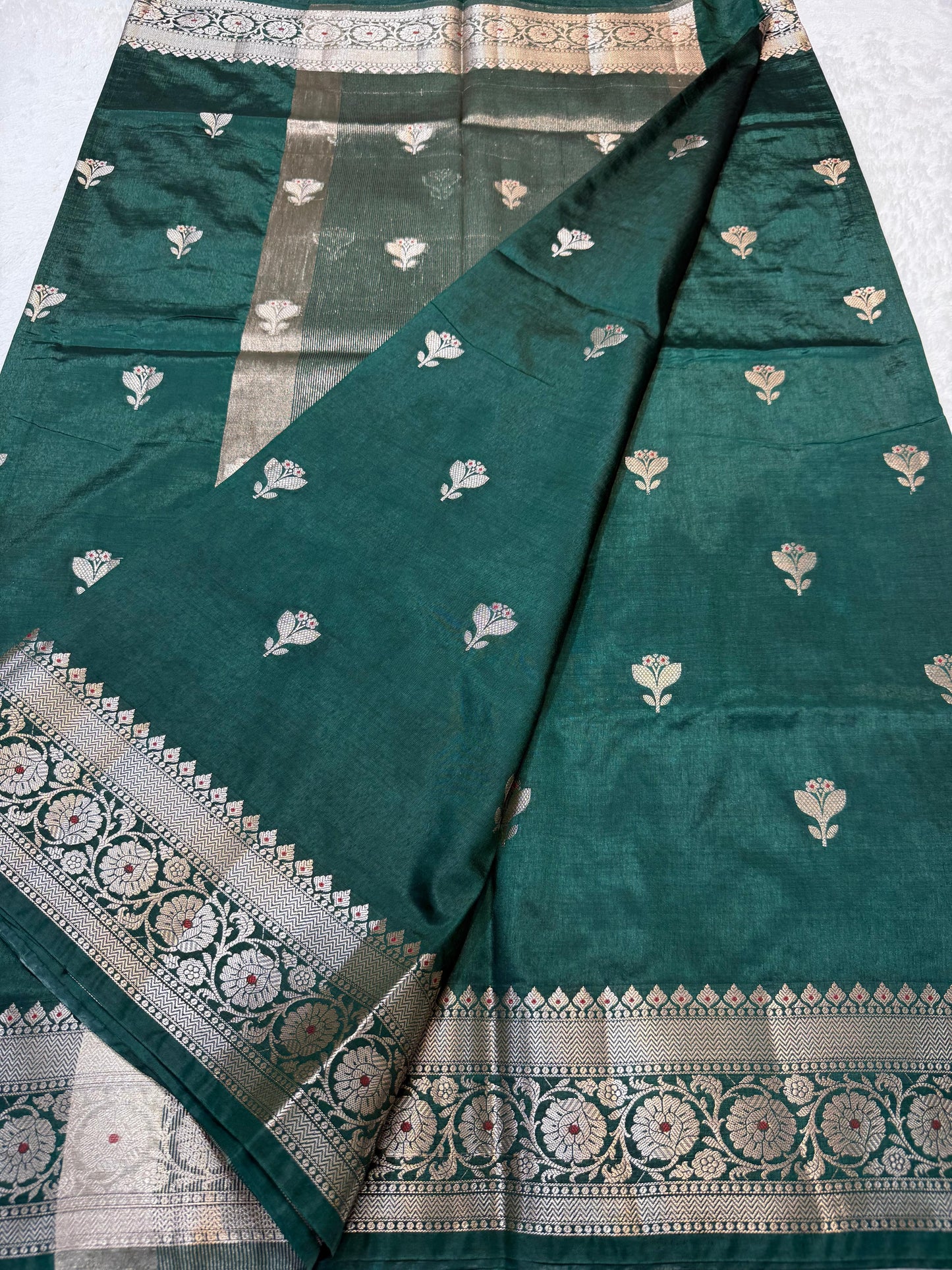 Bottle Green Soft Silk Premium Banarasi Saree
