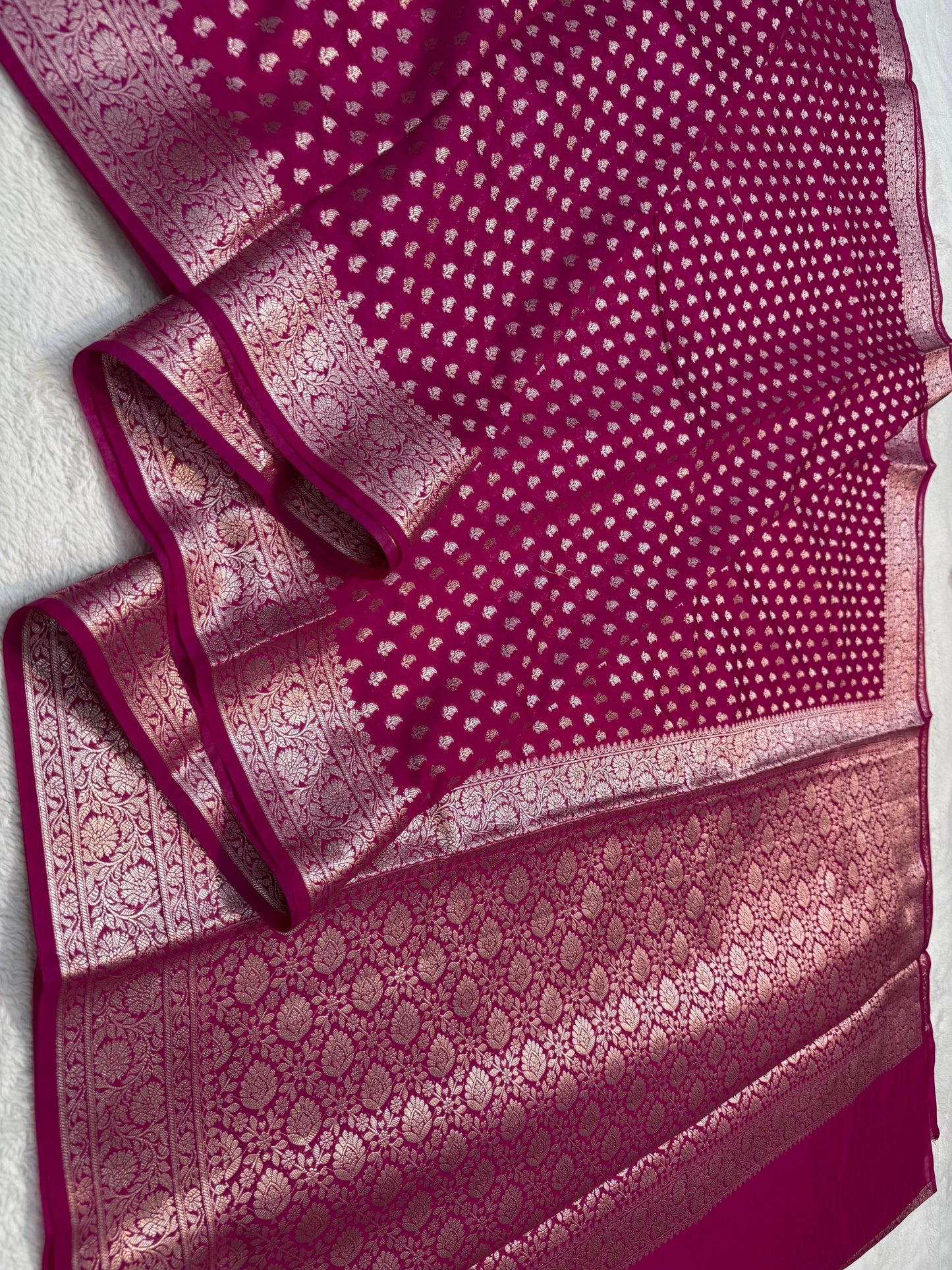 Maharani Shade Georgette Silk Premium Banarasi Saree