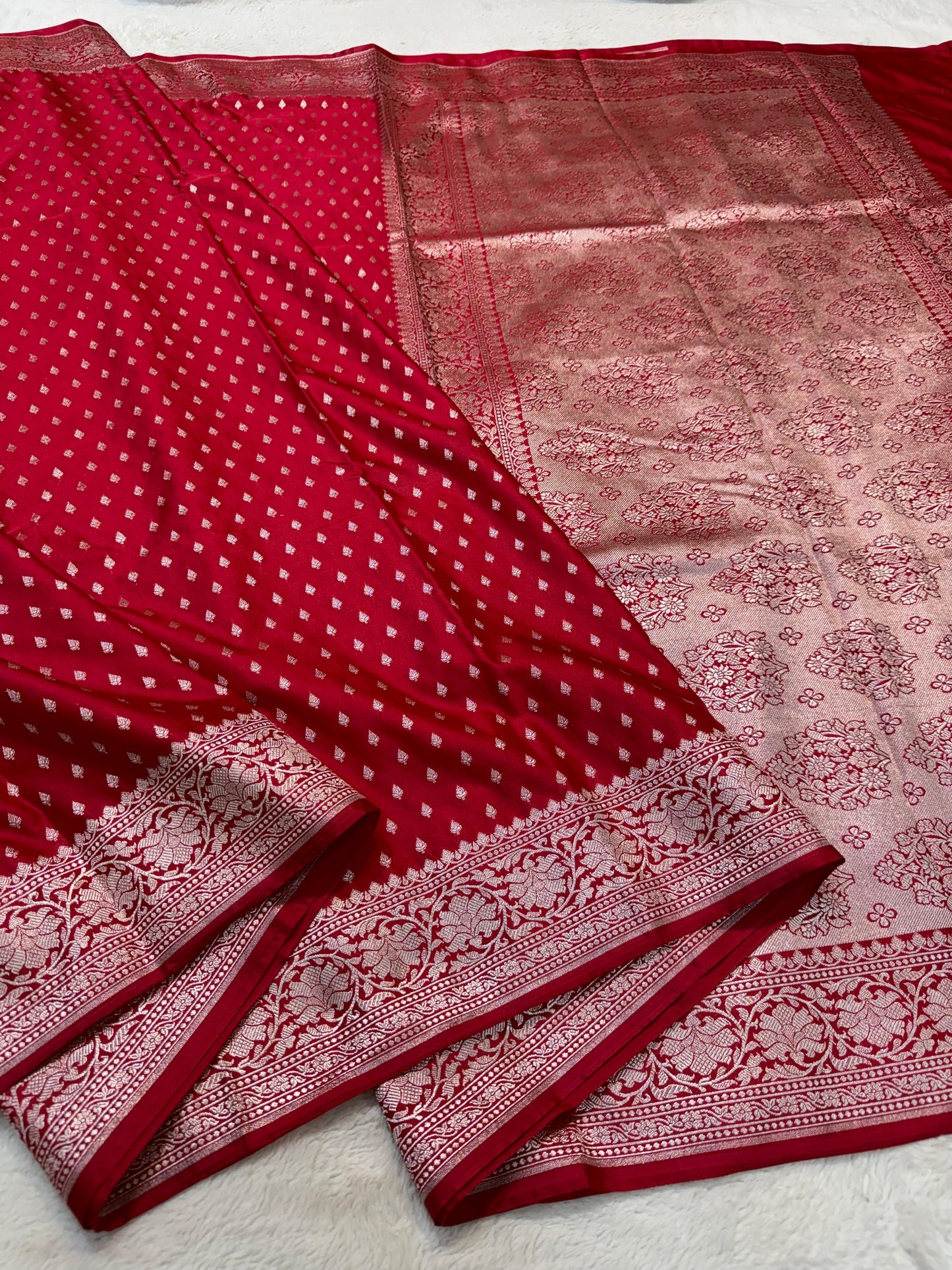 Sindoor Red Semi Mashru Banarasi Saree