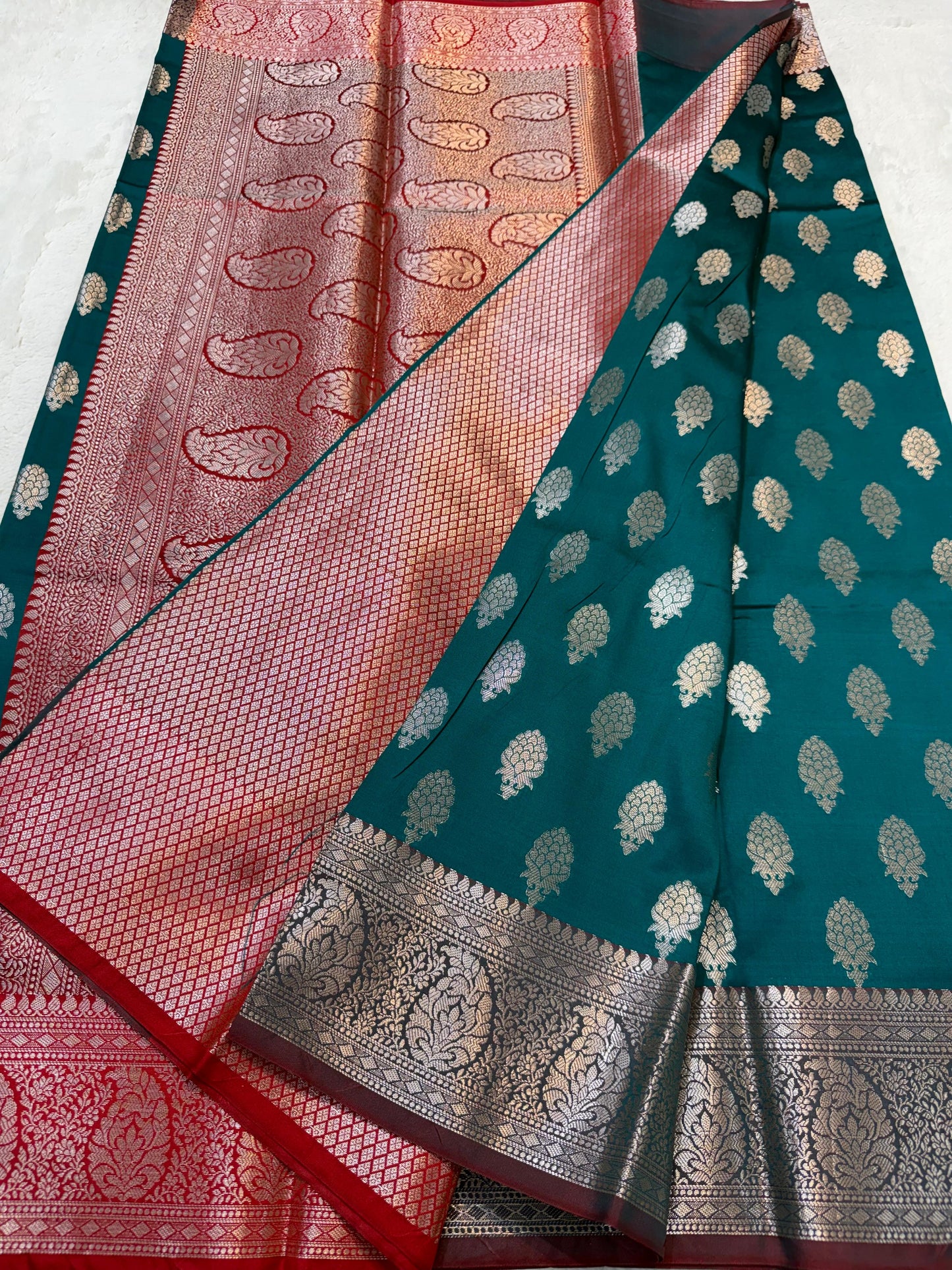 Rama Green Soft Silk Premium Banarasi Saree