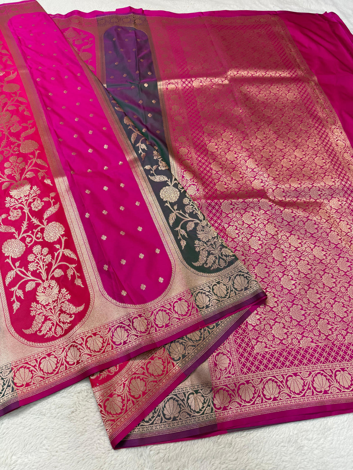 Rangkat Katan Premium Banarasi Saree